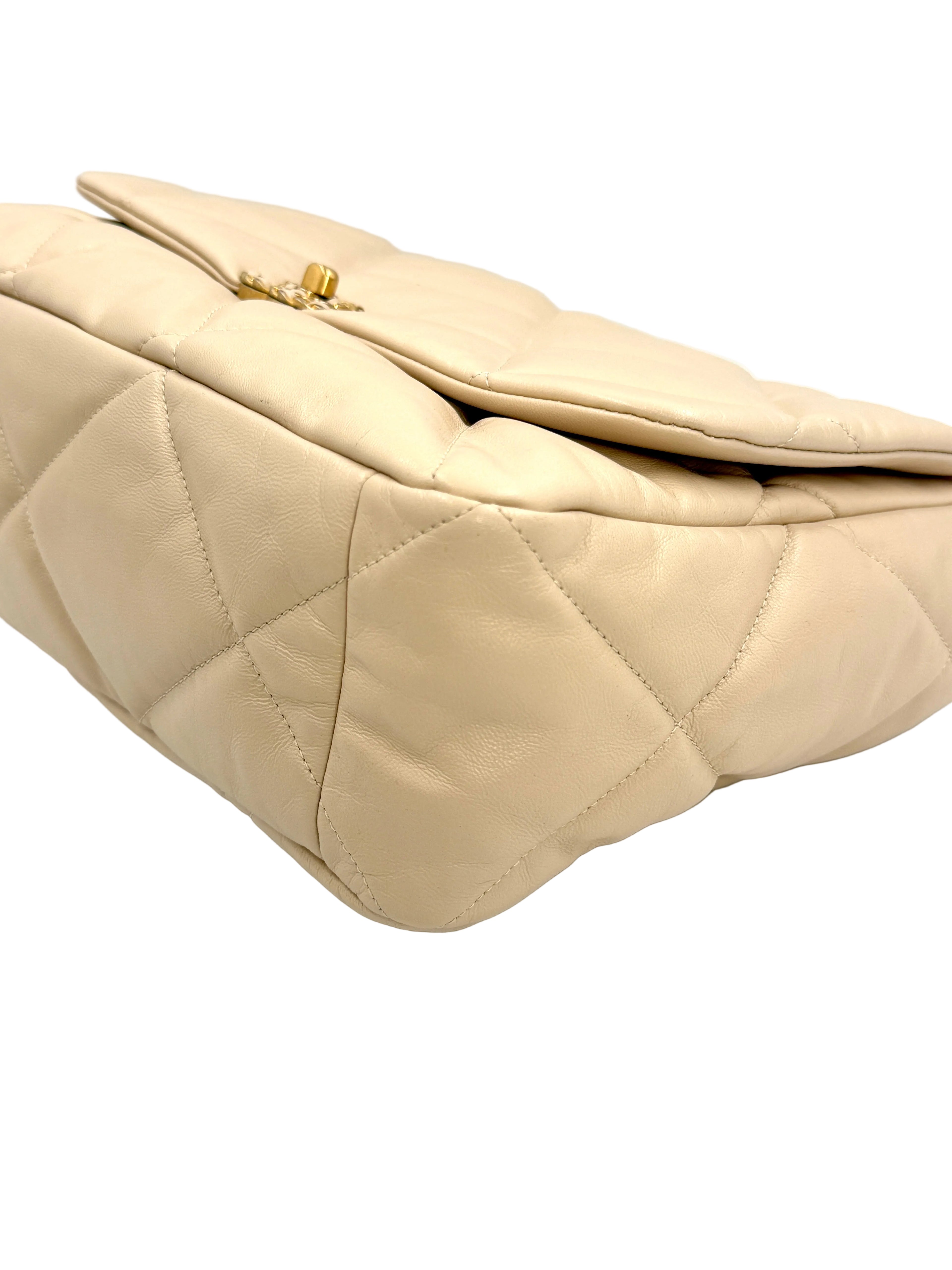 Pre-owned Chanel 19 Maxi Beige Goatskin Mixed Hardware - Authenticated