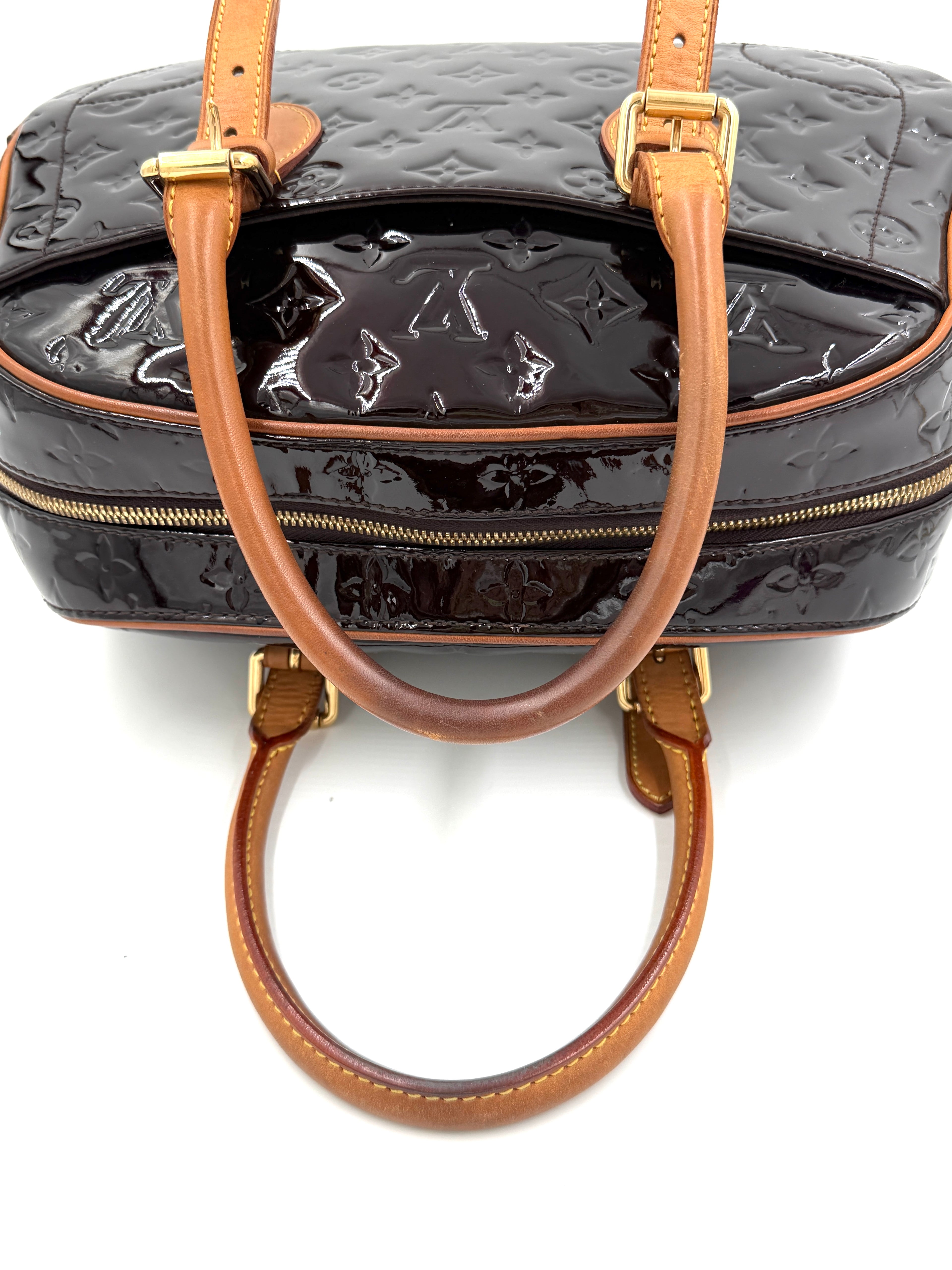 Pre-Owned Louis Vuitton Summit Drive Monogram Vernis Bag - Authenticated