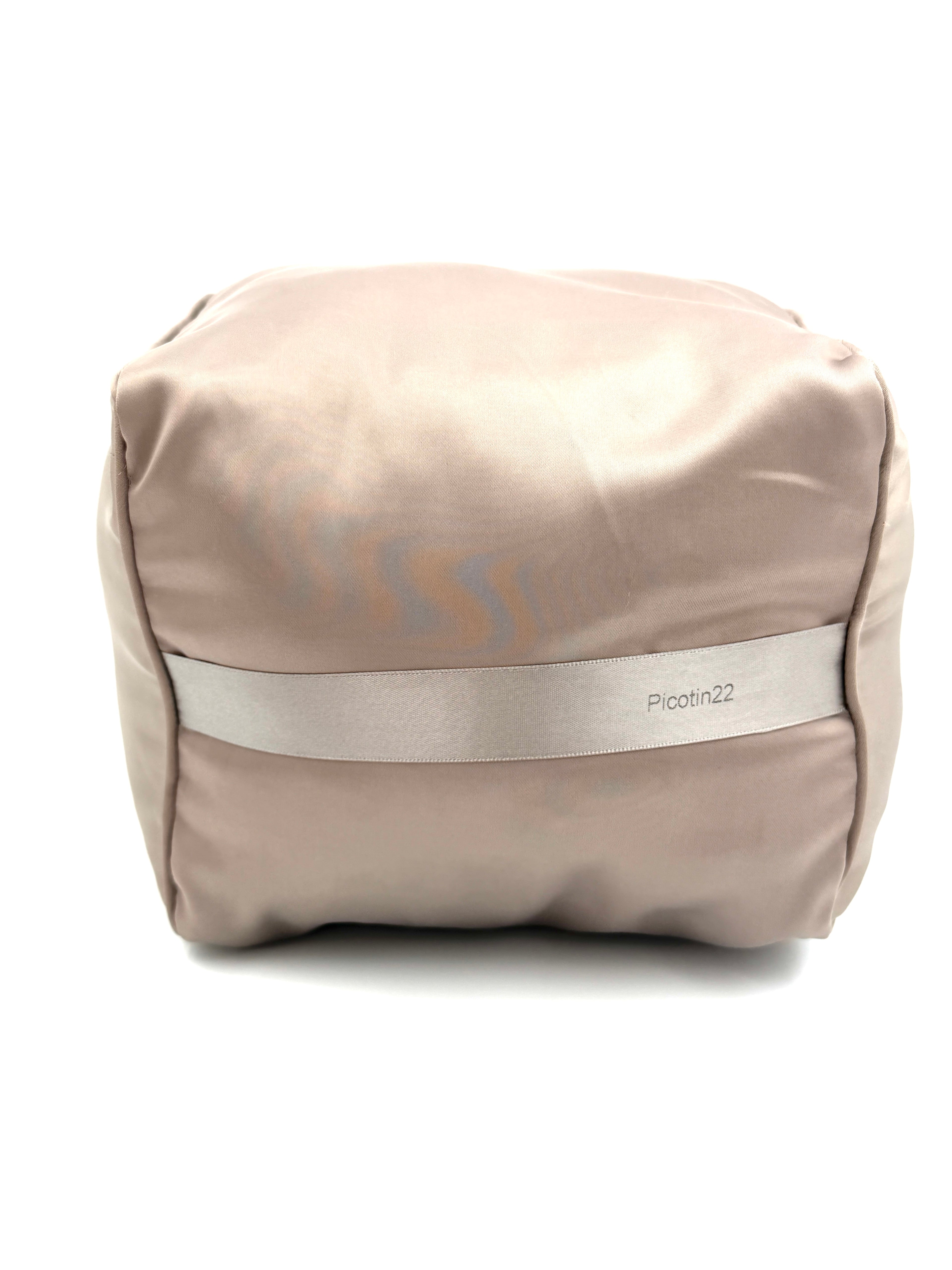 Pre-Owned Hermes Picotin 18 PM Rose Jaipur Taurillon Clemence Lock Bag - Authenticated