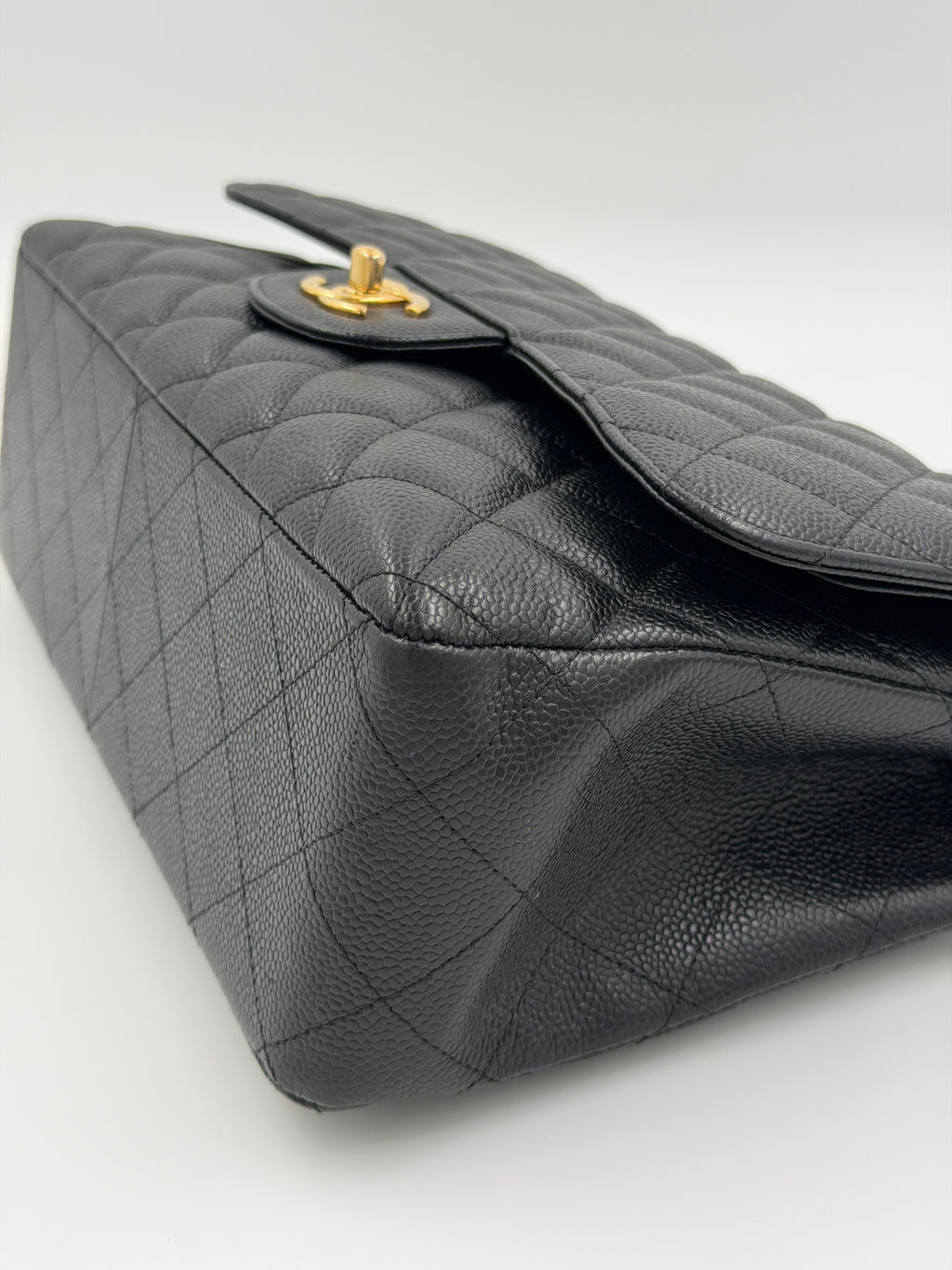 Pre-owned Chanel Black Caviar Jumbo Double Flap Gold Hardware - Authenticated