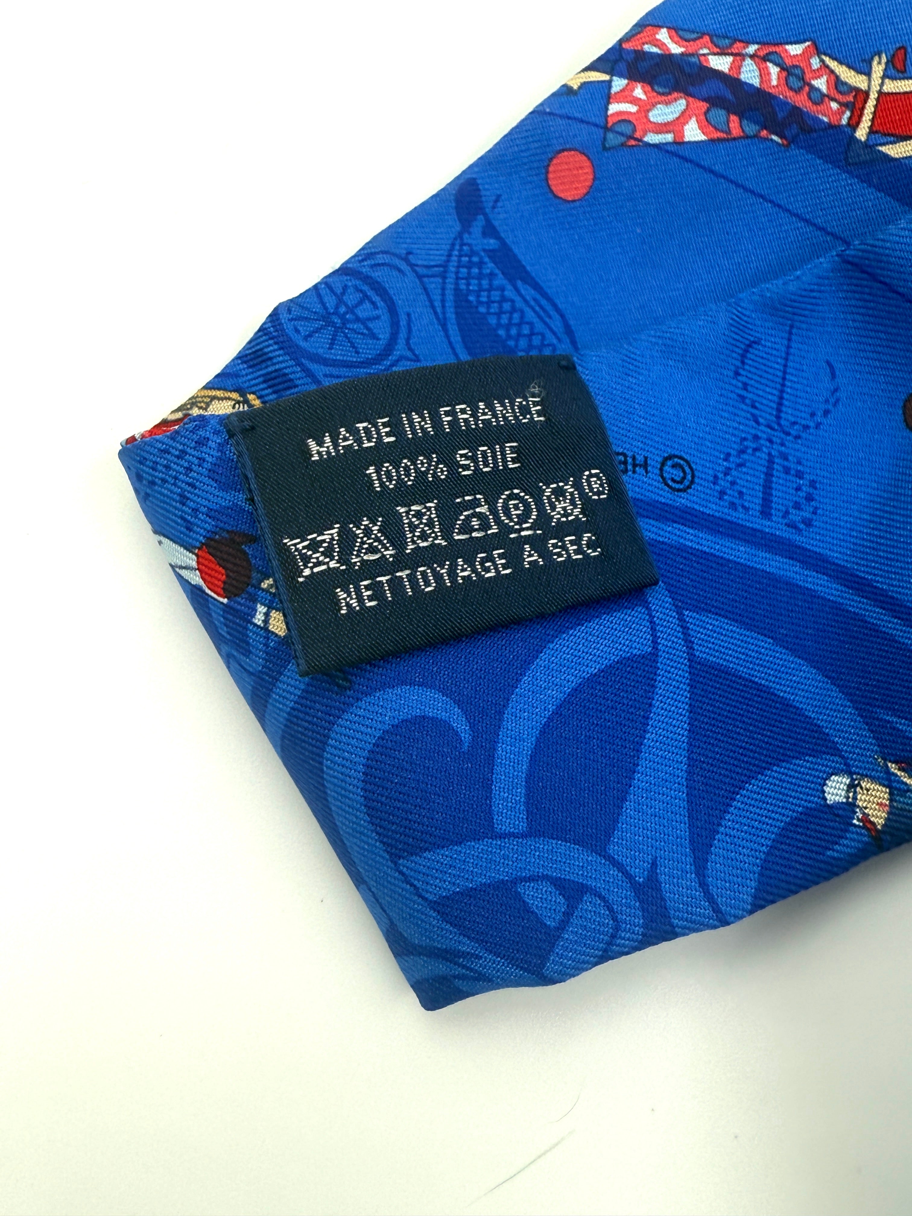 Pre-Owned Hermès Ex-Libris Les Parisiennes Silk Twilly Scarf