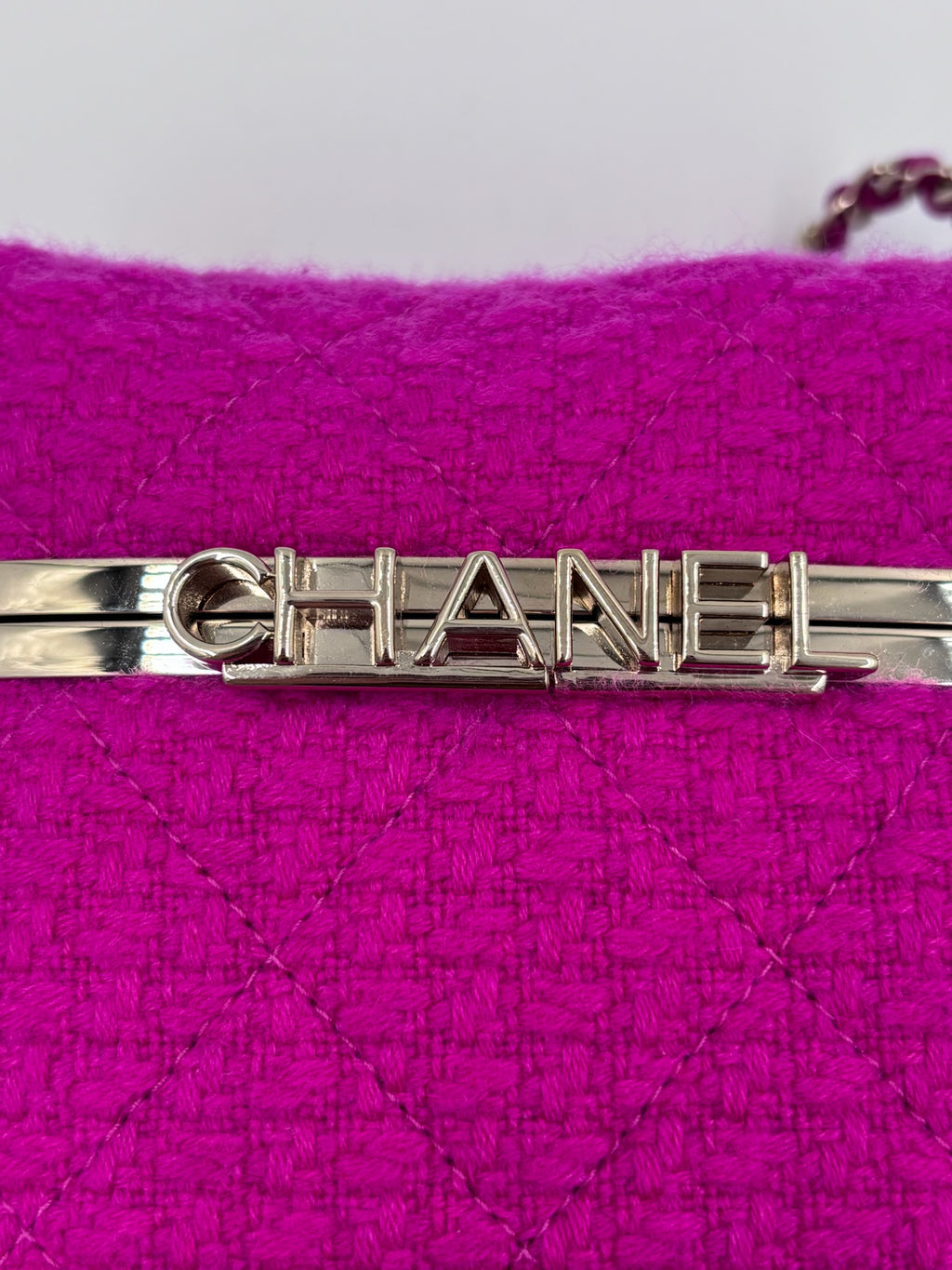 Pre-owned Chanel Quilted Cashmere Tweed Small Logo Vanity Case - Authenticated