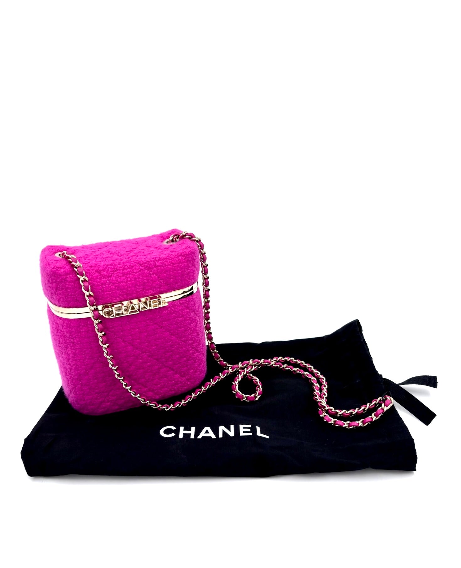 Pre-owned Chanel Quilted Cashmere Tweed Small Logo Vanity Case - Authenticated