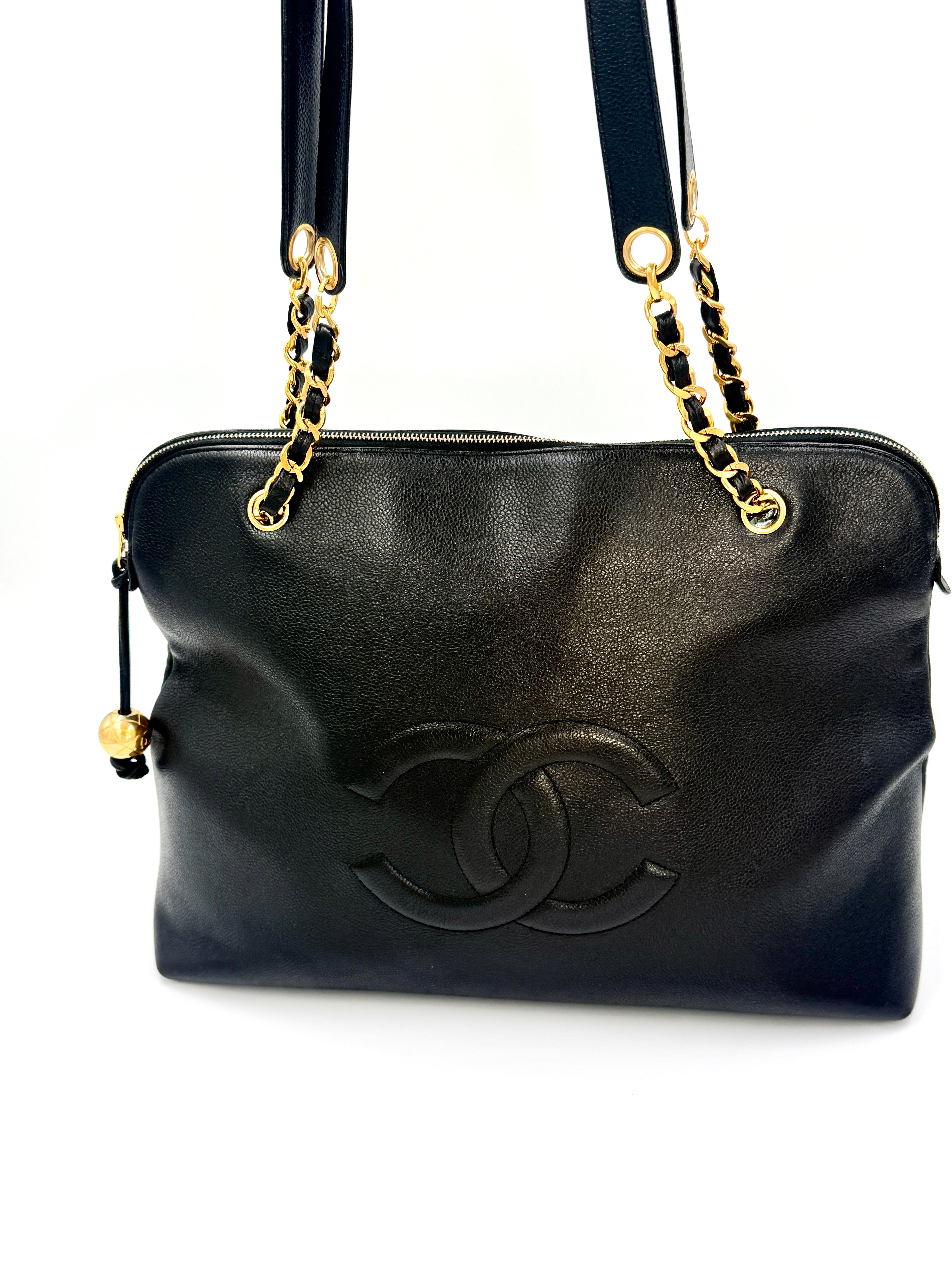 Pre-Owned Chanel Caviar Leather CC Shoulder Bag Series 3 1994-1996 - Authenticated