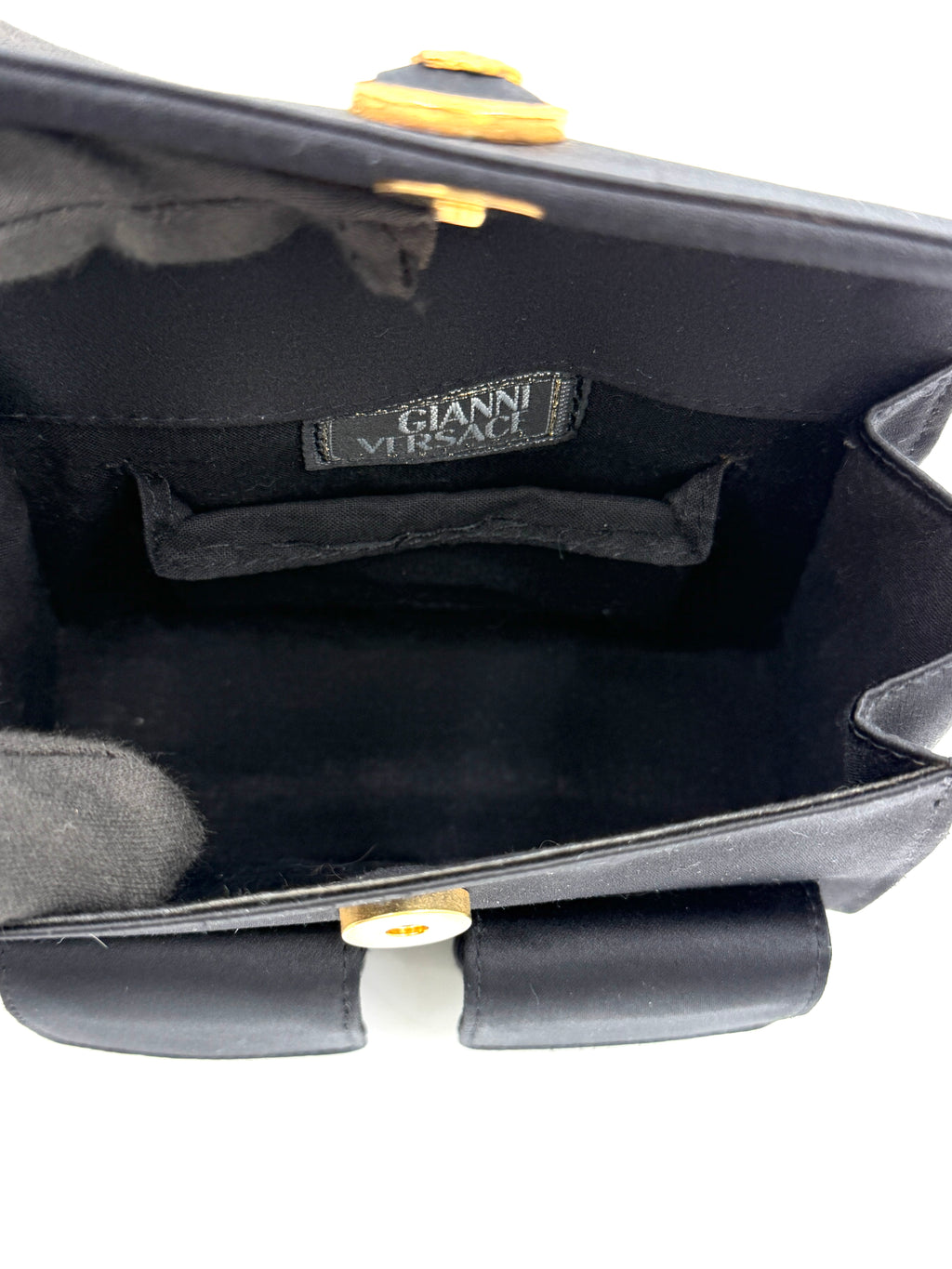 Pre-Owned Versace Satin Cargo Evening Bag with Chain Handle - Authenticated