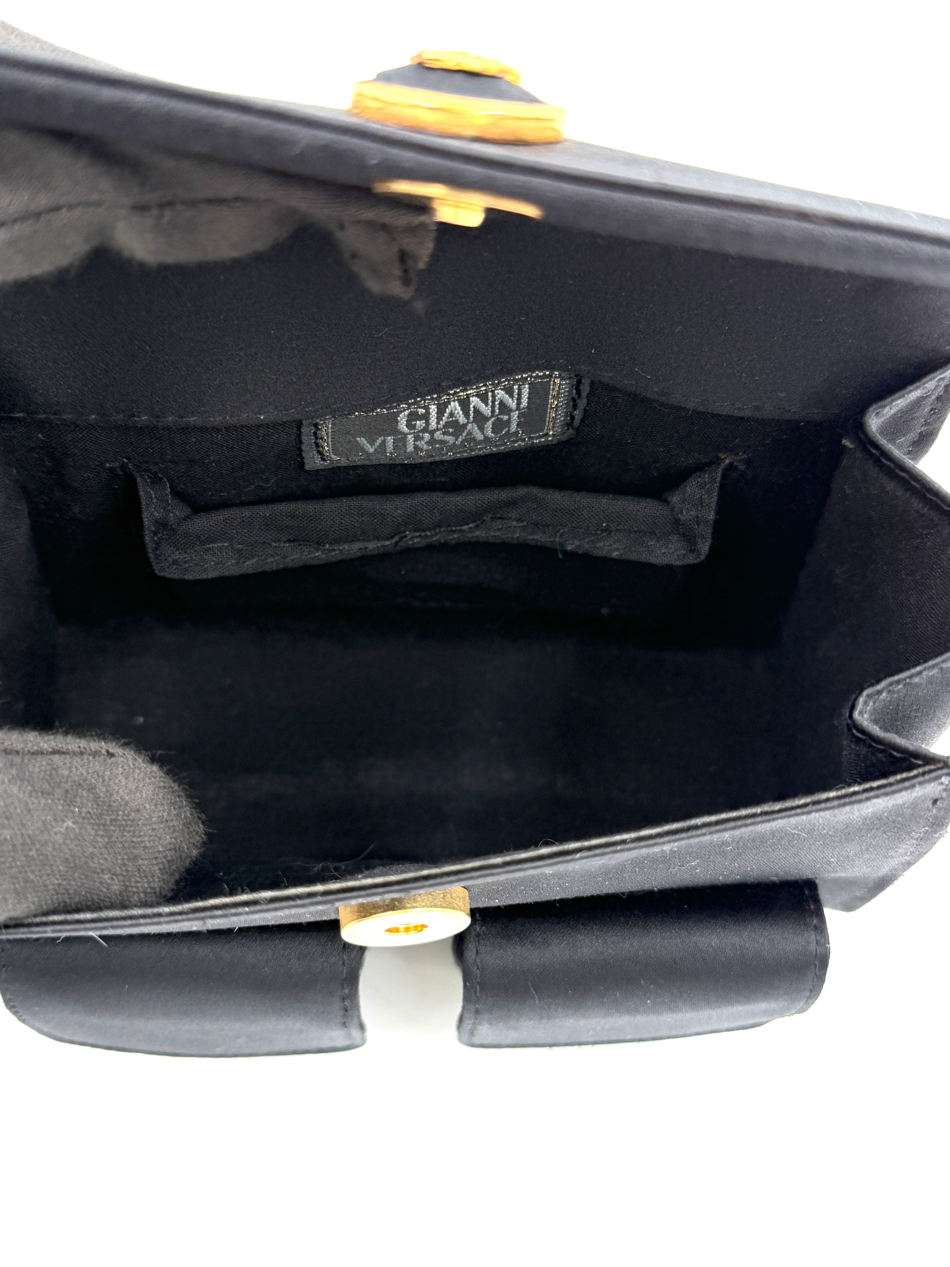 Pre-Owned Versace Satin Cargo Evening Bag with Chain Handle - Authenticated
