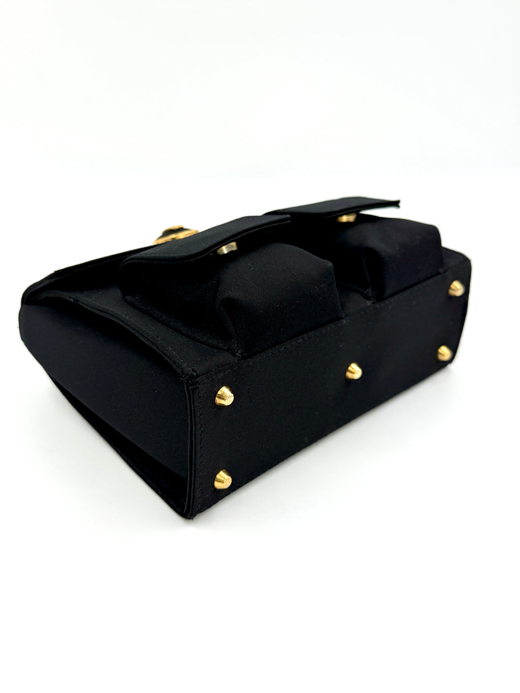 Pre-Owned Versace Satin Cargo Evening Bag with Chain Handle - Authenticated