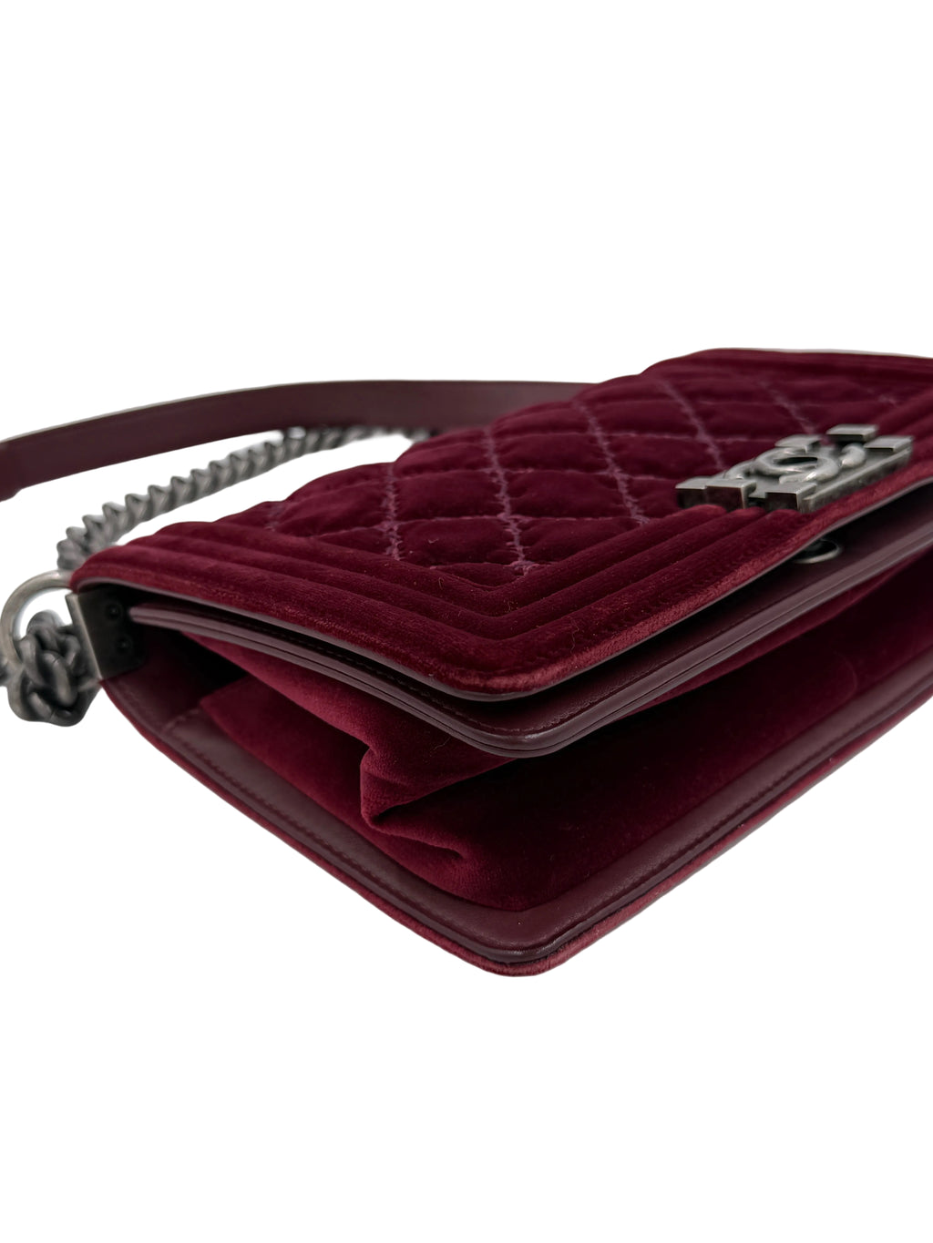 Pre-Owned Chanel Oxblood Quilted Velvet Medium Boy Bag - Authenticated