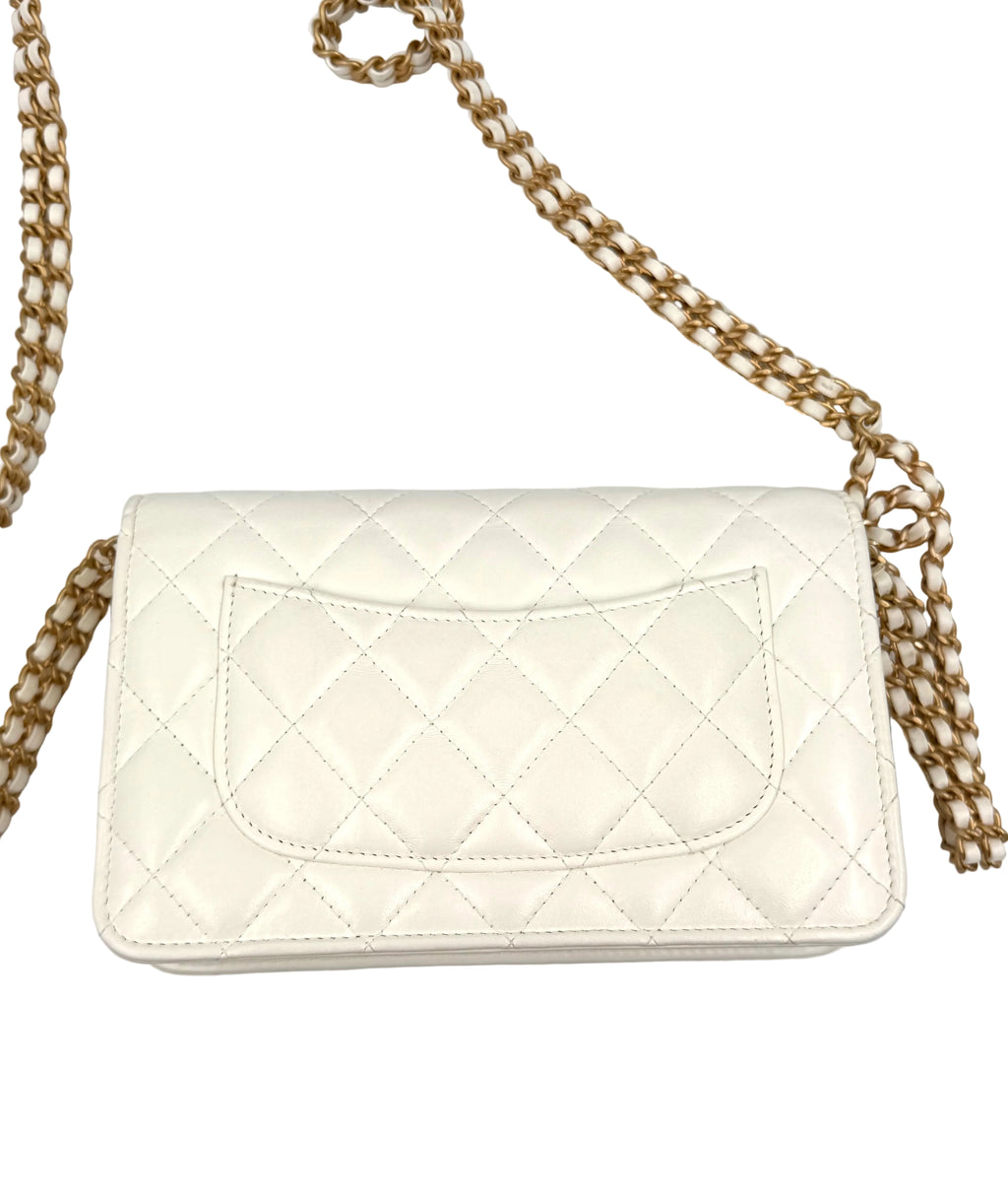 Pre-owned Chanel Lambskin Quilted Romance Wallet On Chain White Aged Gold Hardware - Authenticated