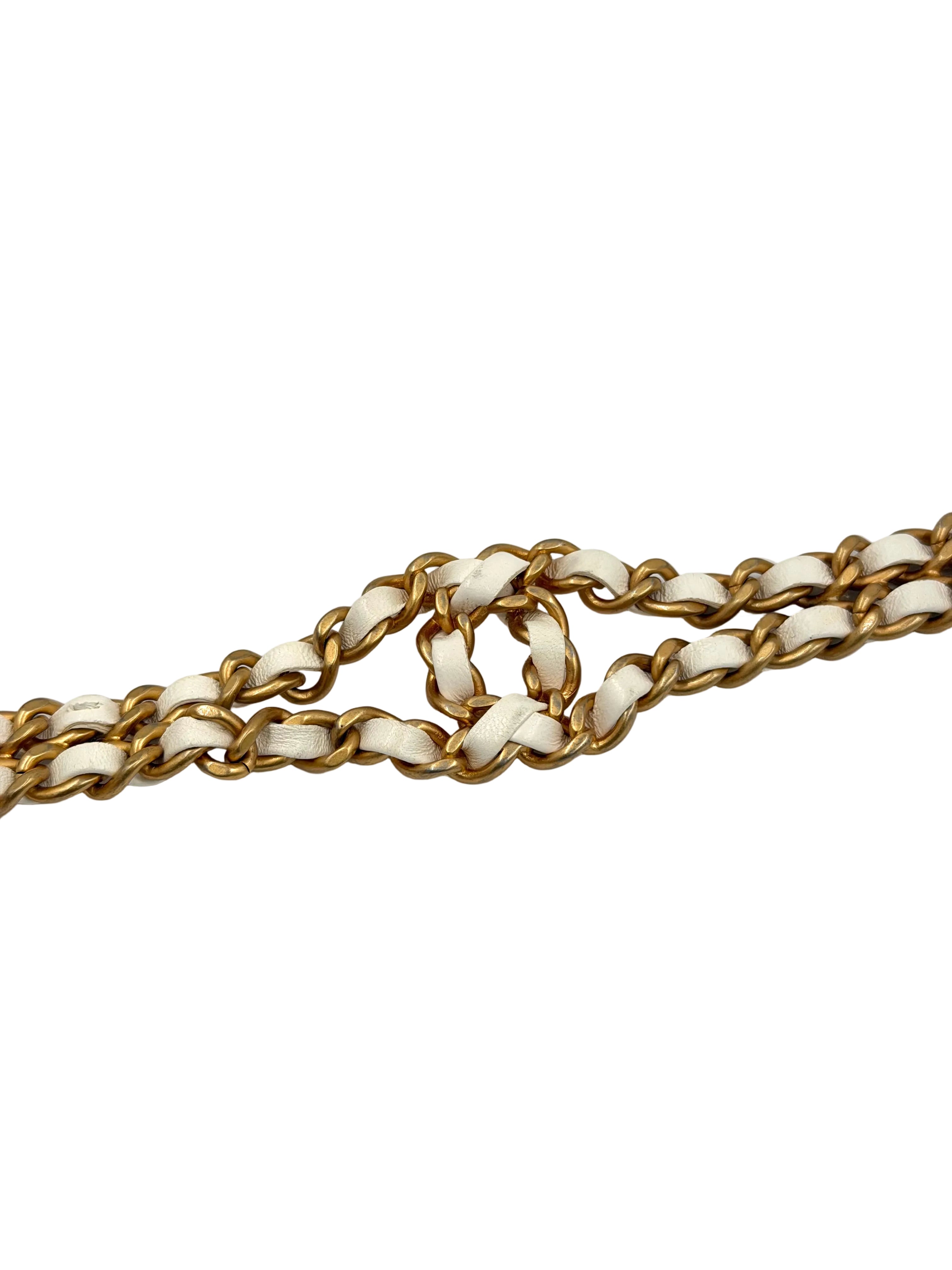 Pre-owned Chanel Lambskin Quilted Romance Wallet On Chain White Aged Gold Hardware - Authenticated
