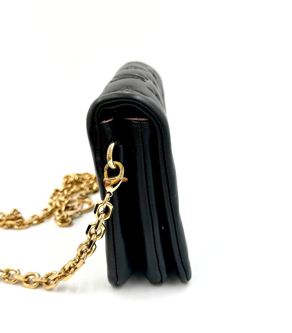 Pre-owned Louis Vuitton Pochette Coussin Black Embossed Lambskin Gold Hardware - Authenticated