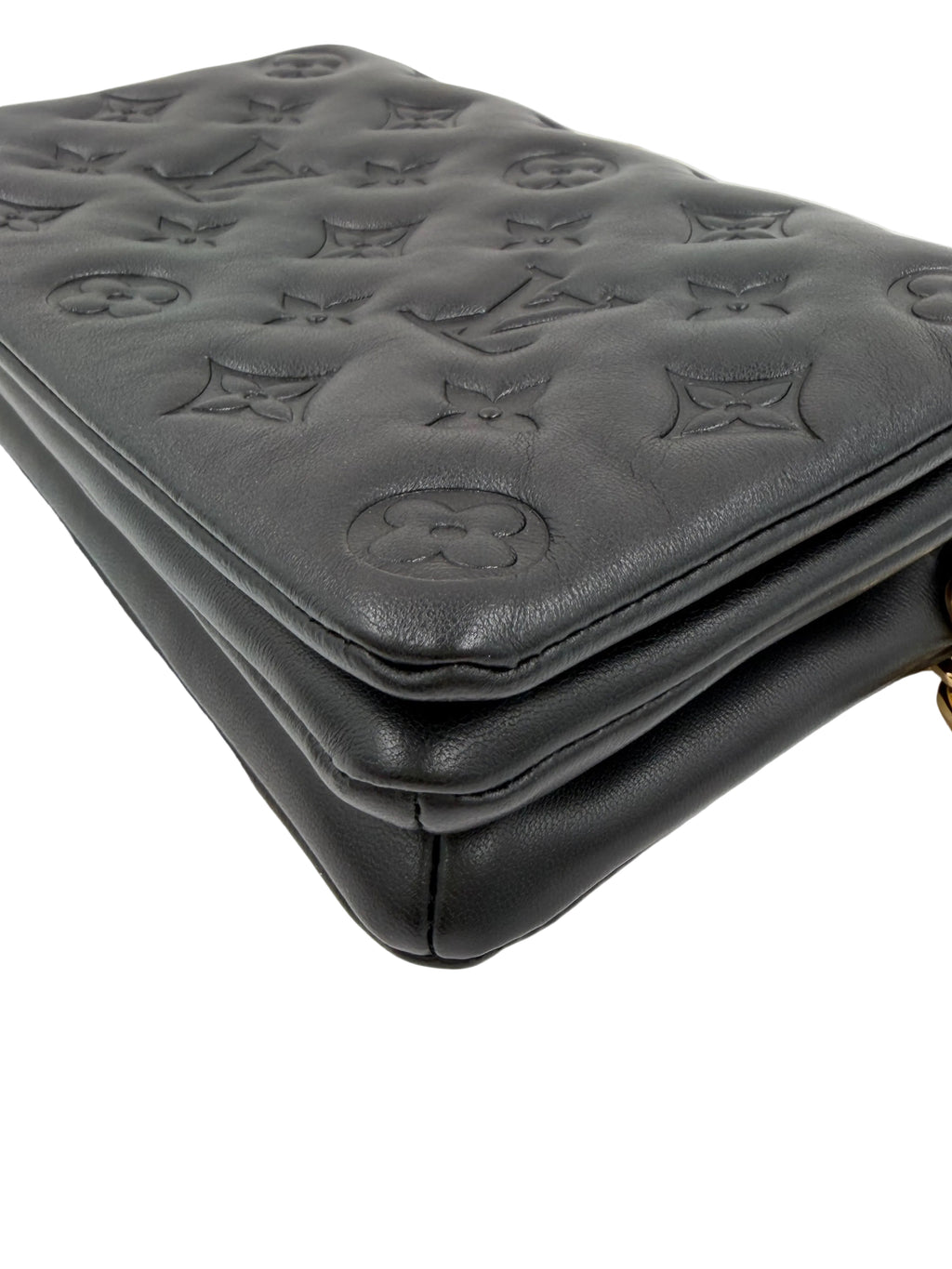 Pre-owned Louis Vuitton Pochette Coussin Black Embossed Lambskin Gold Hardware - Authenticated