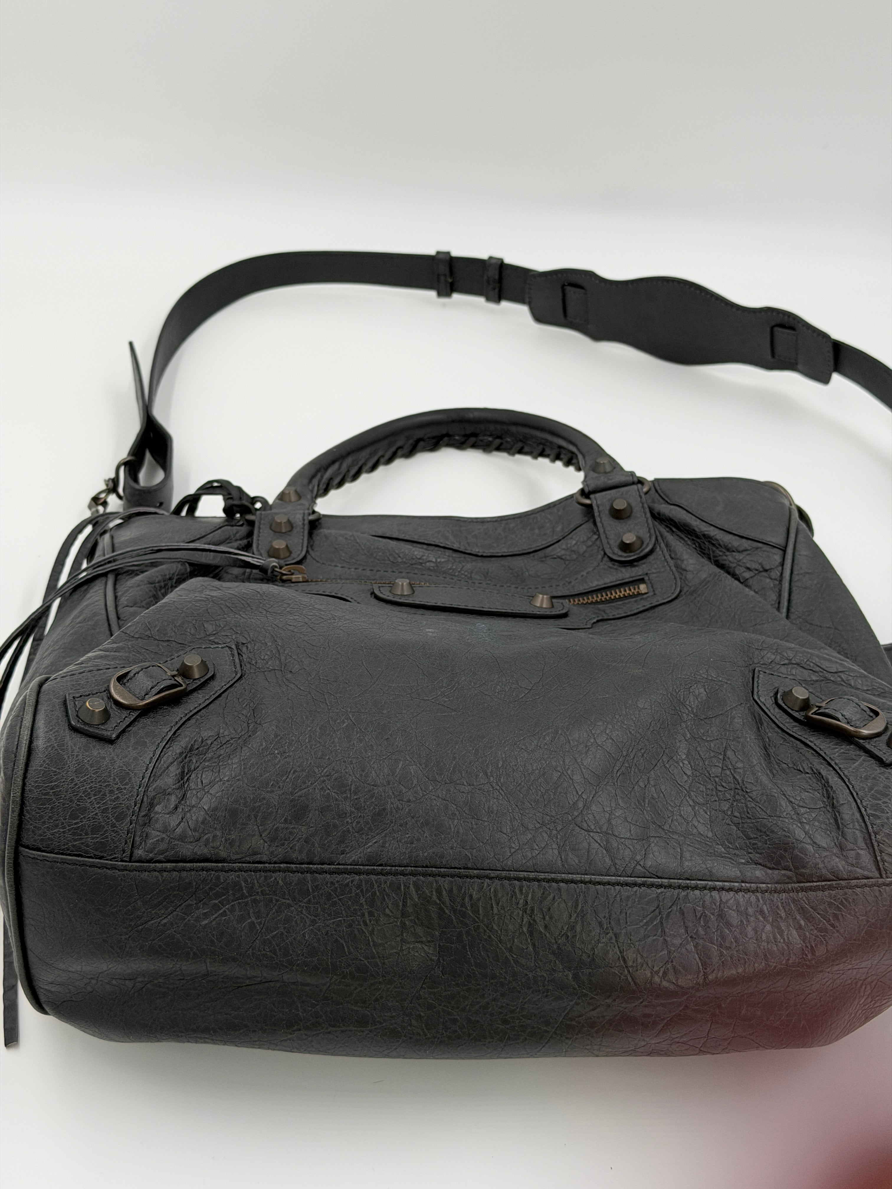 Pre-Owned BALENCIAGA Black Lambskin Leather Motorcycle Velo Bag - Authenticated