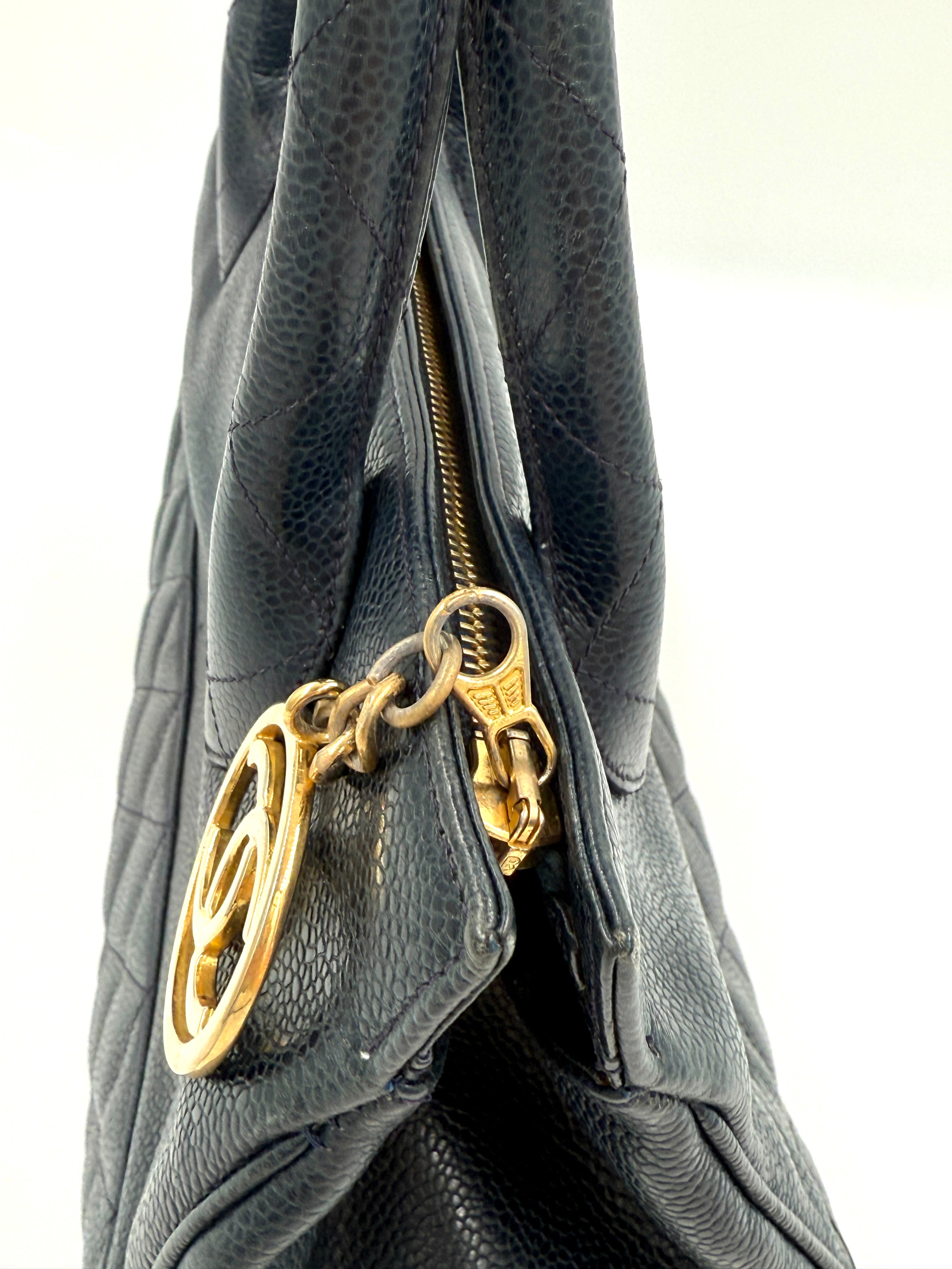 Pre-Owned Chanel Runway Dark Navy Caviar Doctors Handbag Gold Accent - Authenticated