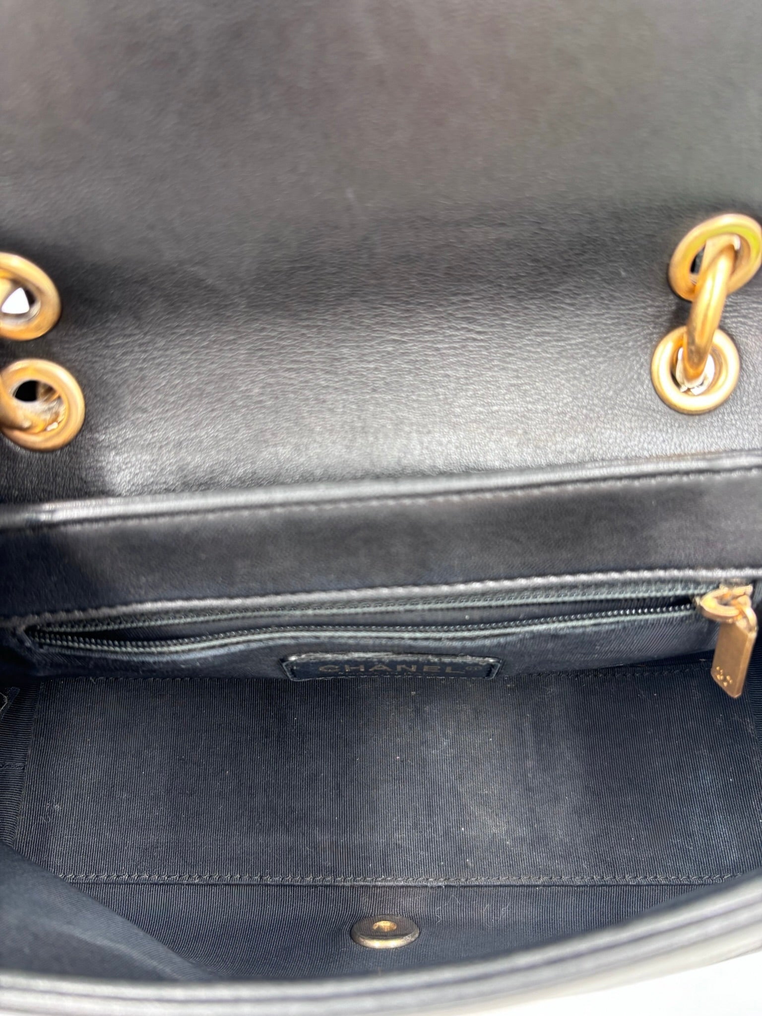 Pre-owned Chanel 2017-2018 Chevron Sheepskin Stitched Chain Top Handle & Crossbody Flap Satchel - Authenticated