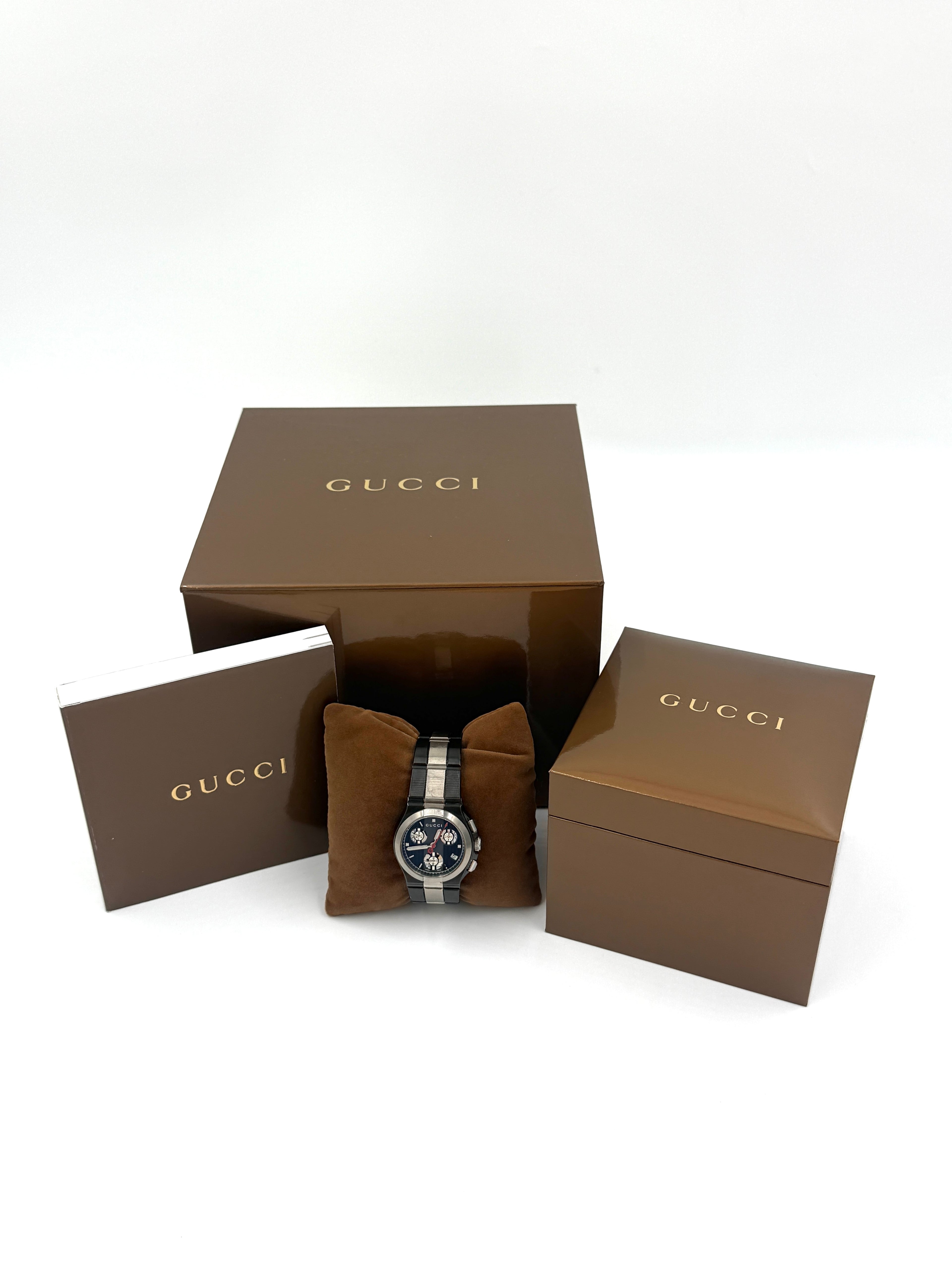 Pre-Owned Gucci Chrono Watch, Titanium Case, Titanium Bracelet, Battery Powered Swiss Quartz Movement - Authenticated