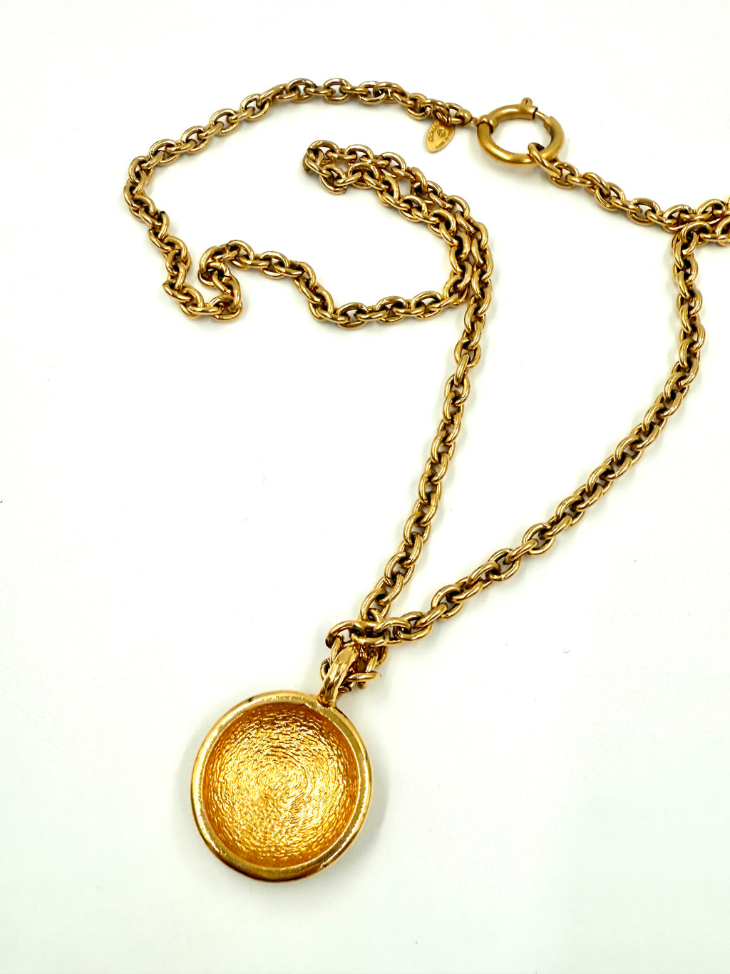 Pre-Owned Chanel Vintage Gold-Toned CC Pendant Necklace - Authenticated