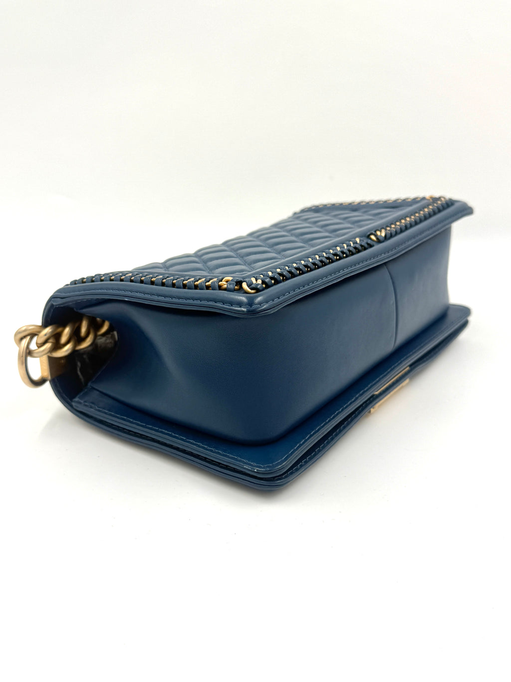 Pre-Owned Chanel Calfskin Medium Chain Around Top Handle Boy Bag Blue - Authenticated