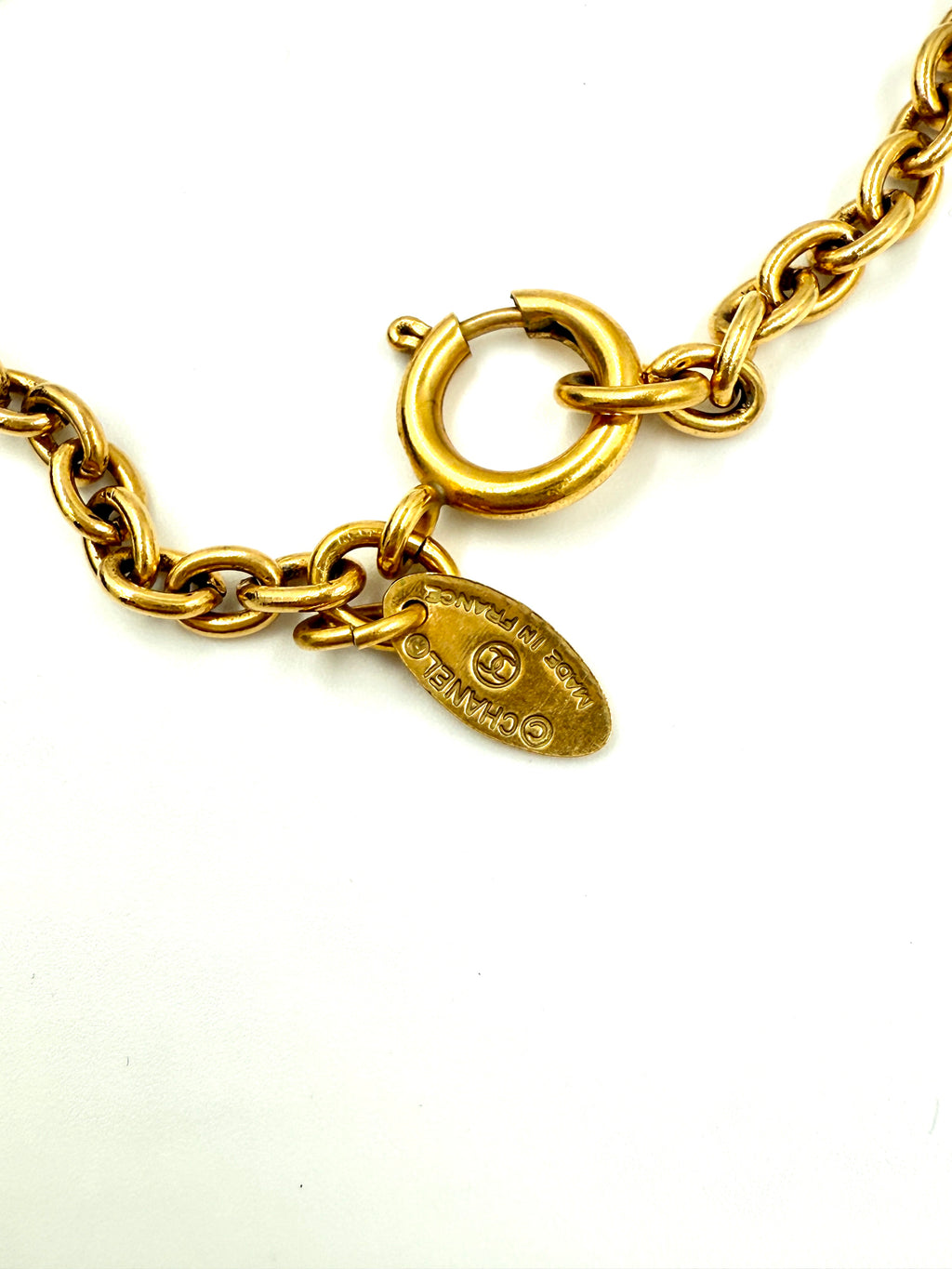 Pre-Owned Chanel Vintage Quilted CC Pendant Necklace - Gold Tone - Authenticated