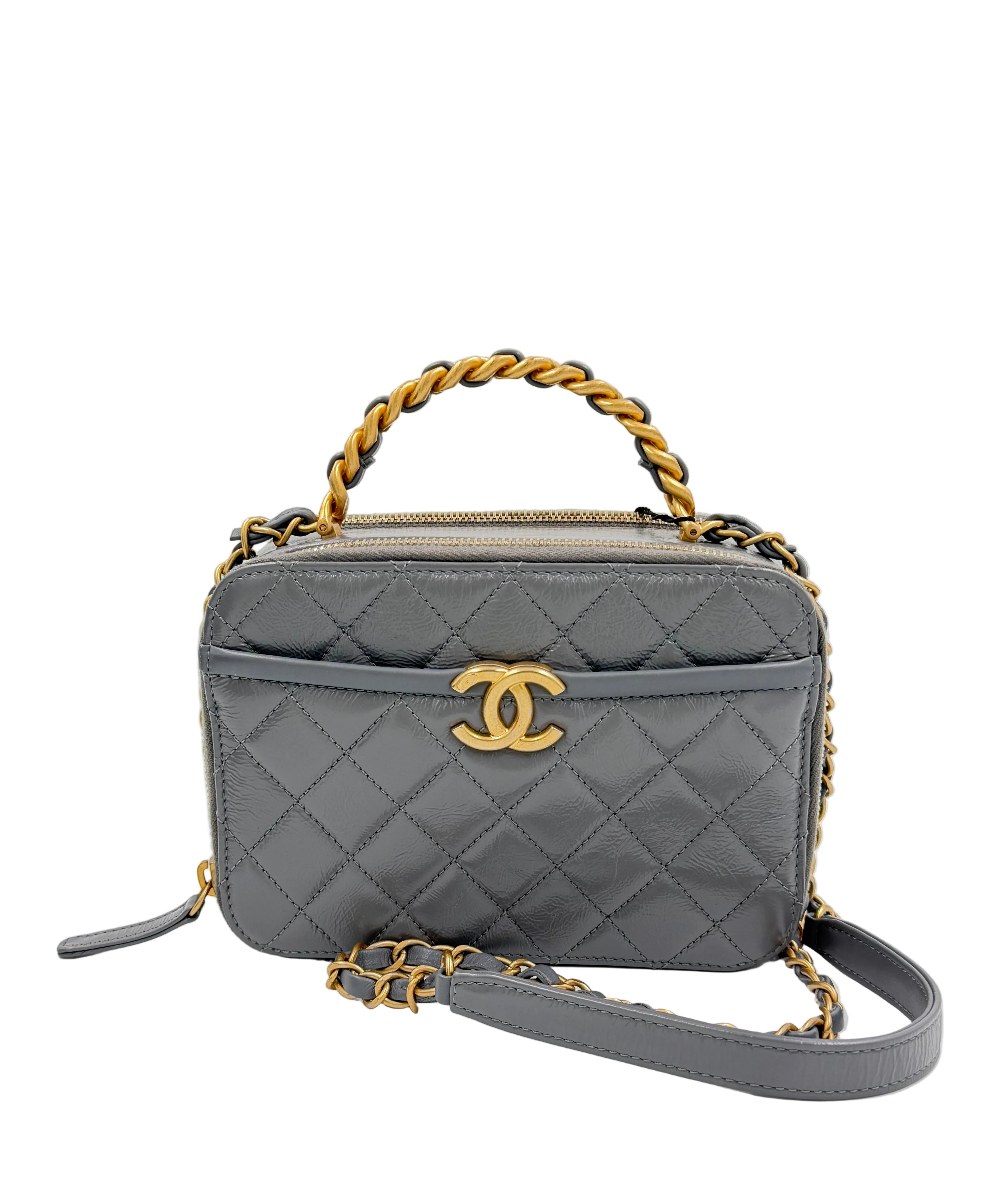 Pre-owned Chanel Shiny Gray Crumpled Calfskin Vanity Bag with Aged Gold Hardware - Authenticated