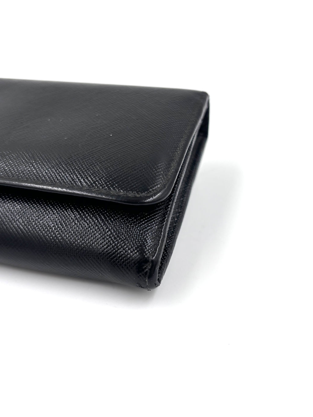 Pre-owned Prada Saffiano Leather Wallet in Black with Gold Hardware - Authenticated