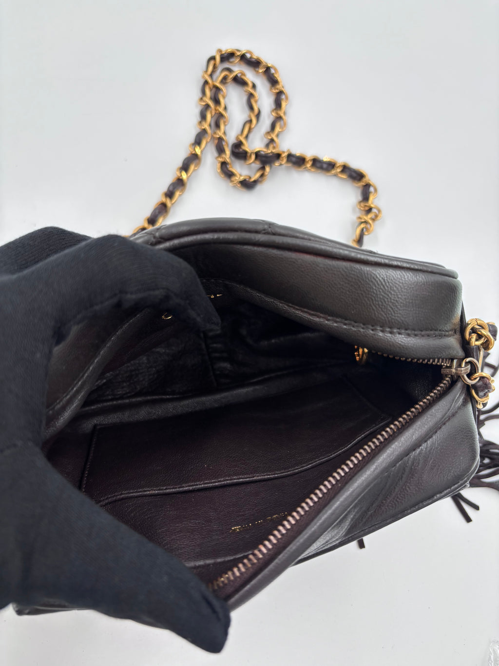 Pre-Owned Chanel CC Camera Bag Chocolate Brown Lambskin - Authenticated