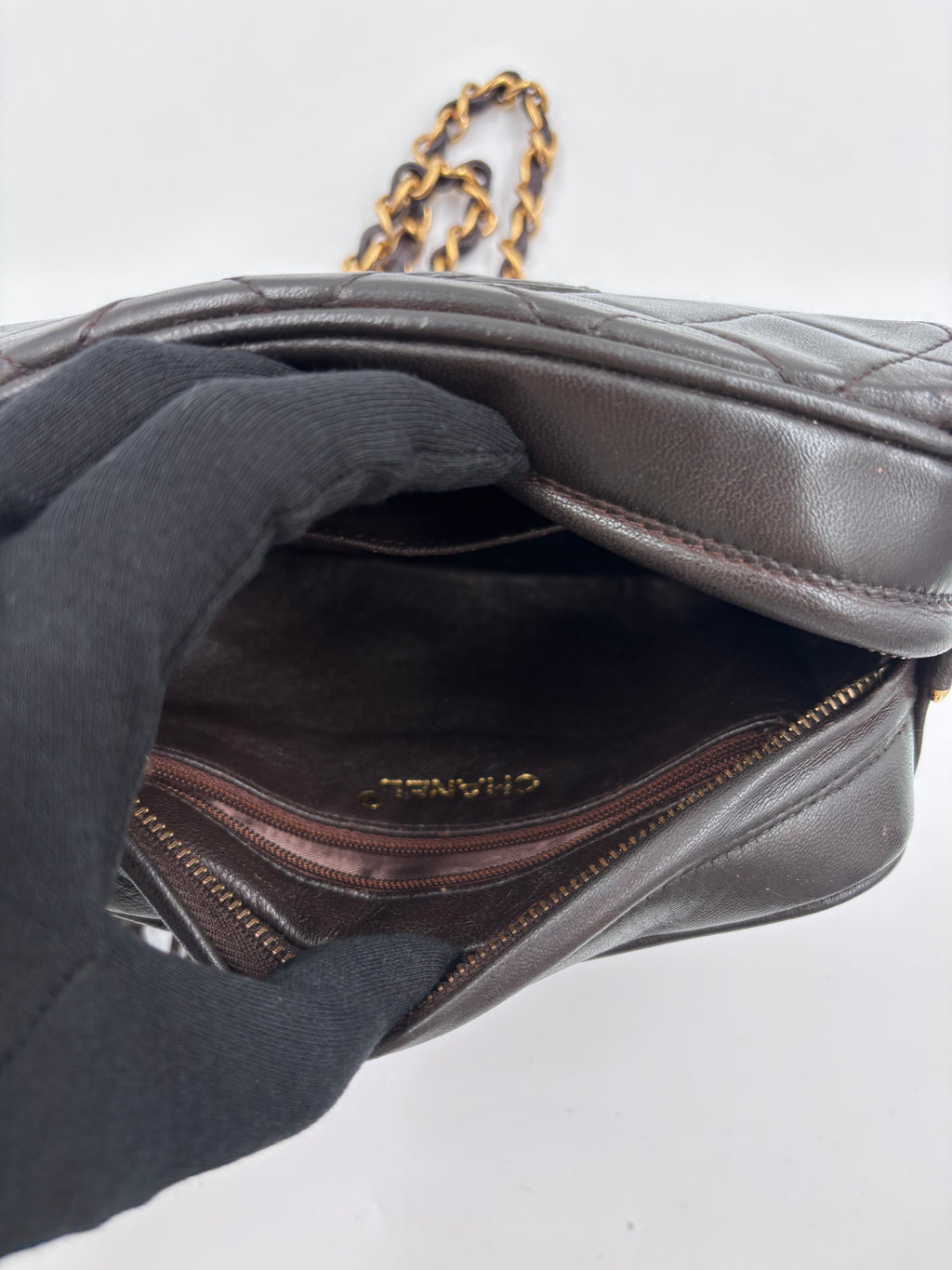 Pre-Owned Chanel CC Camera Bag Chocolate Brown Lambskin - Authenticated