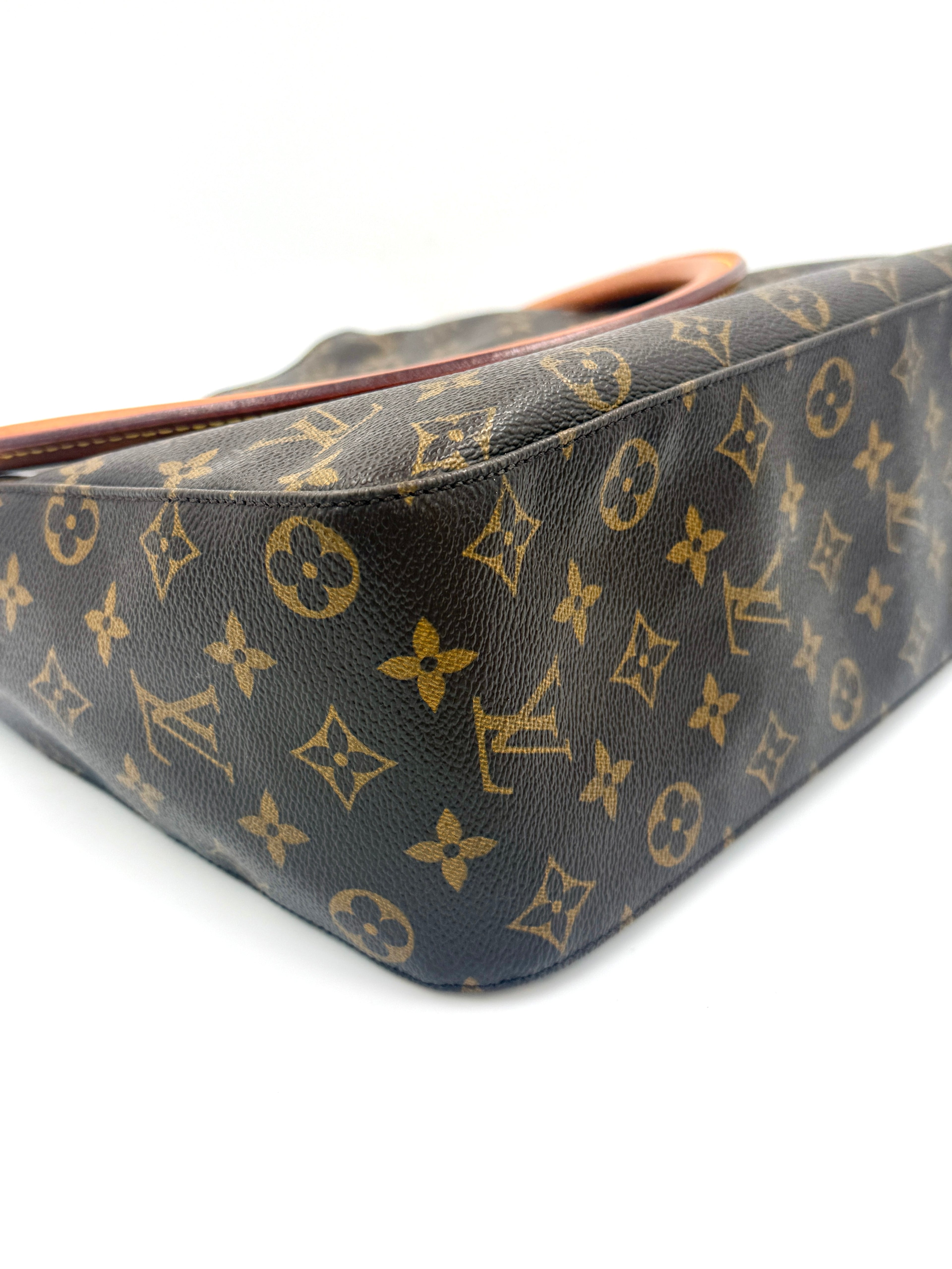Pre-Owned Louis Vuitton LV Monogram Looping GM - Authenticated