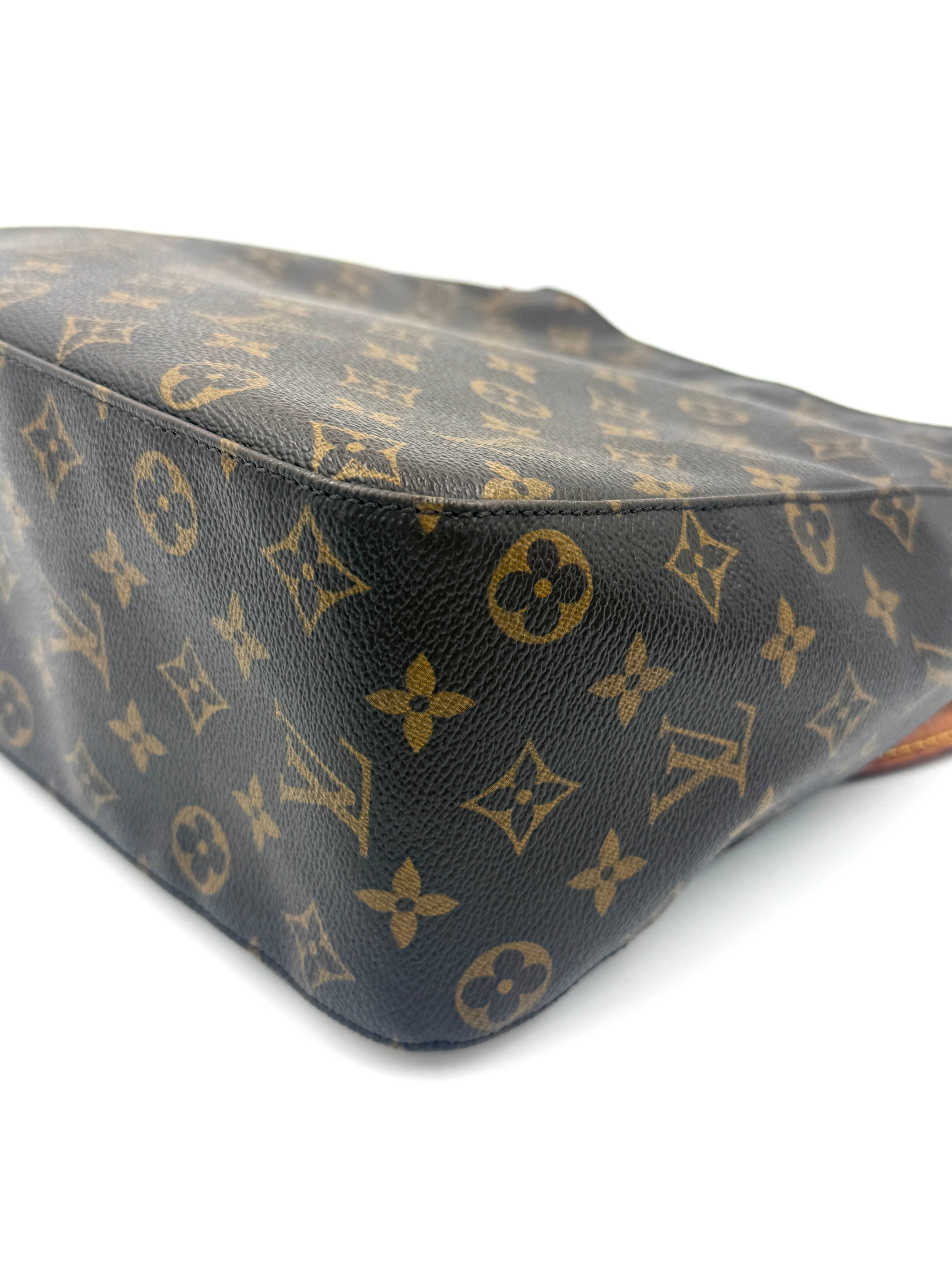 Pre-Owned Louis Vuitton LV Monogram Looping GM - Authenticated