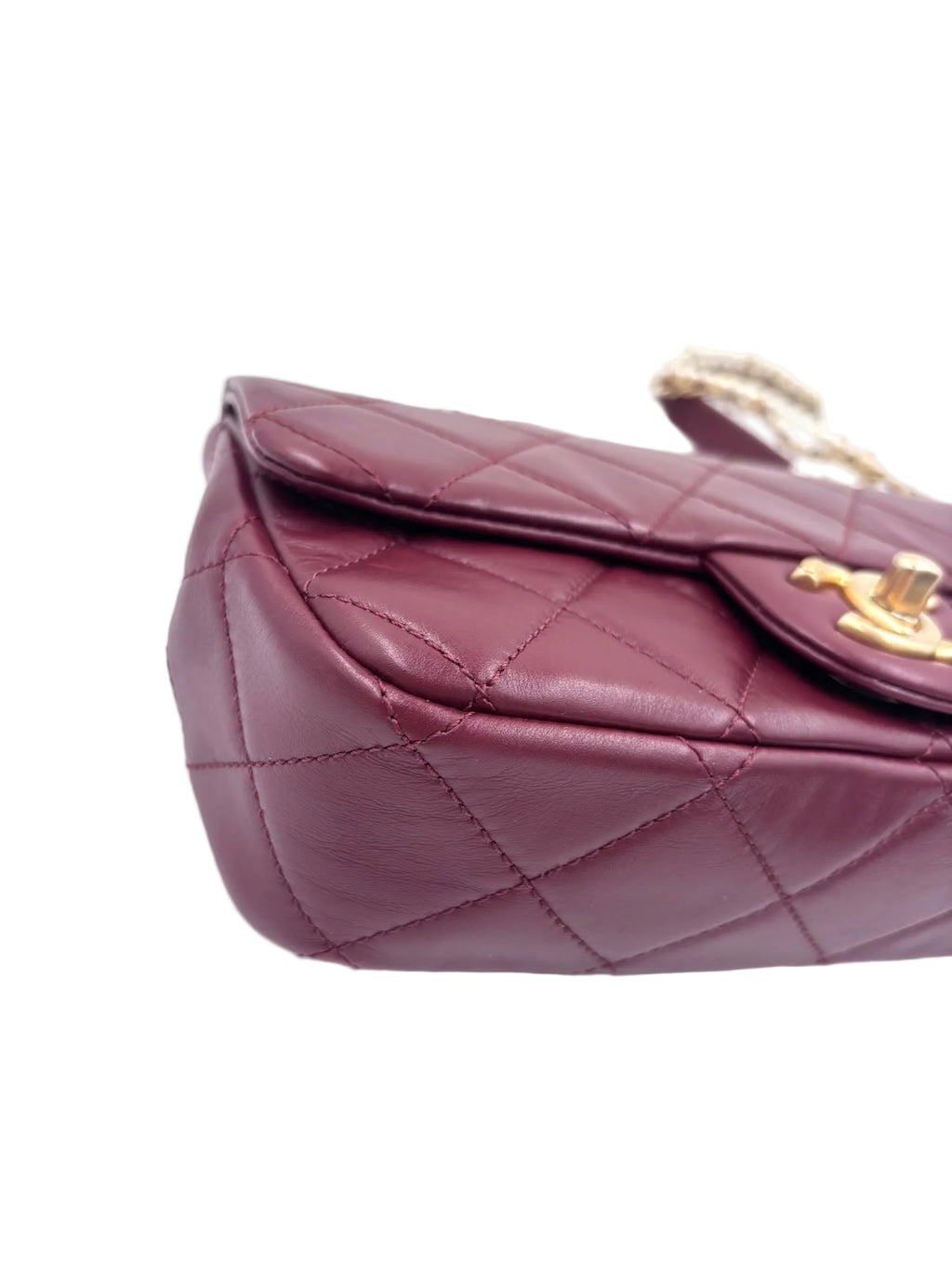 Pre-owned Chanel Burgundy Quilted Lambskin Flap Bag - Authenticated