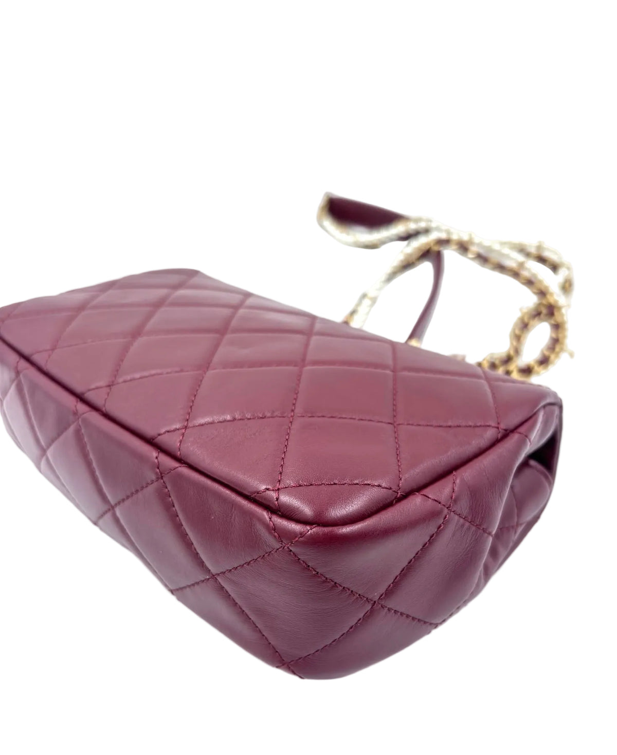 Pre-owned Chanel Burgundy Quilted Lambskin Flap Bag - Authenticated