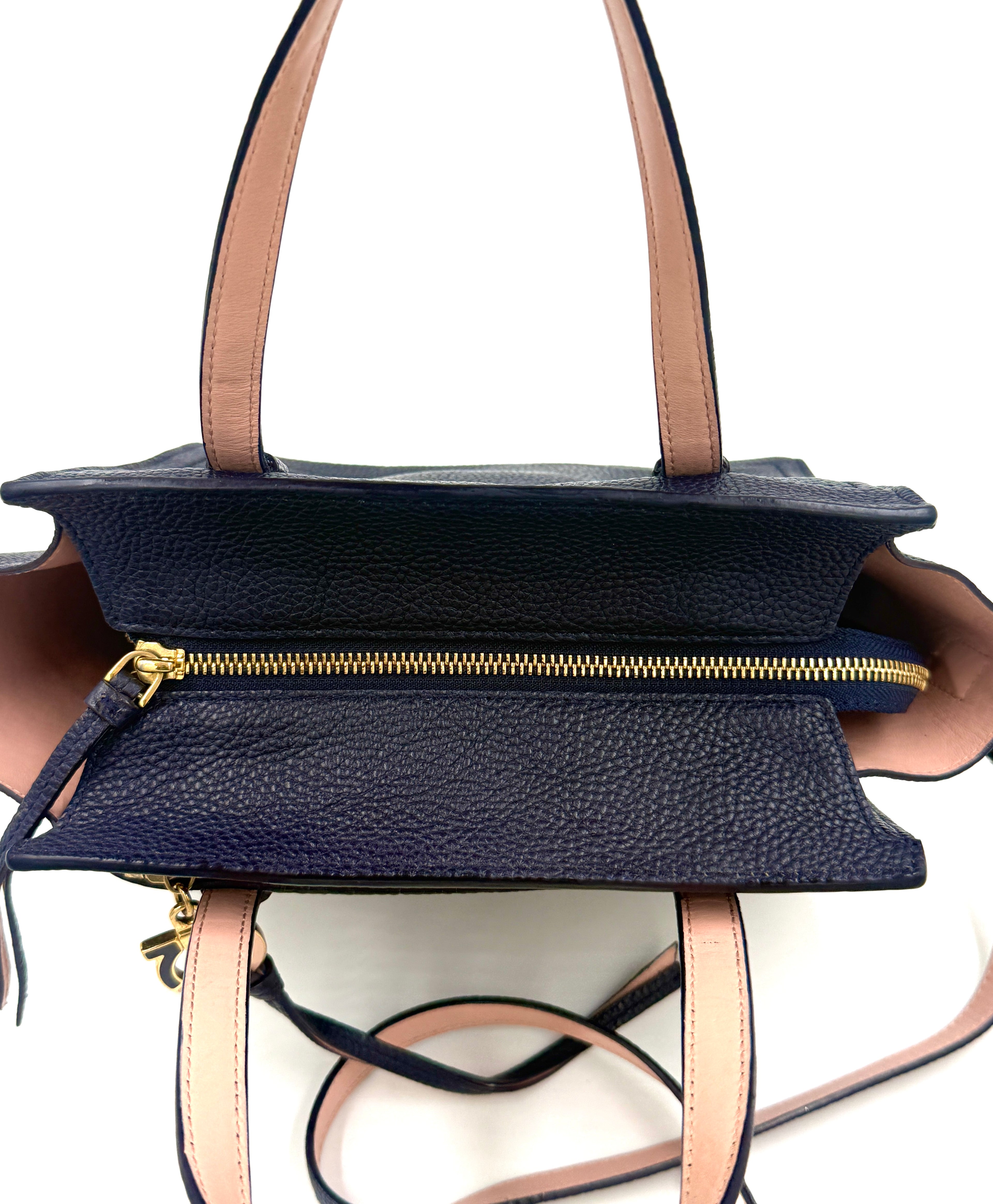 Pre-Owned Salvatore Ferragamo Navy Blue AMY Tote - Authenticated