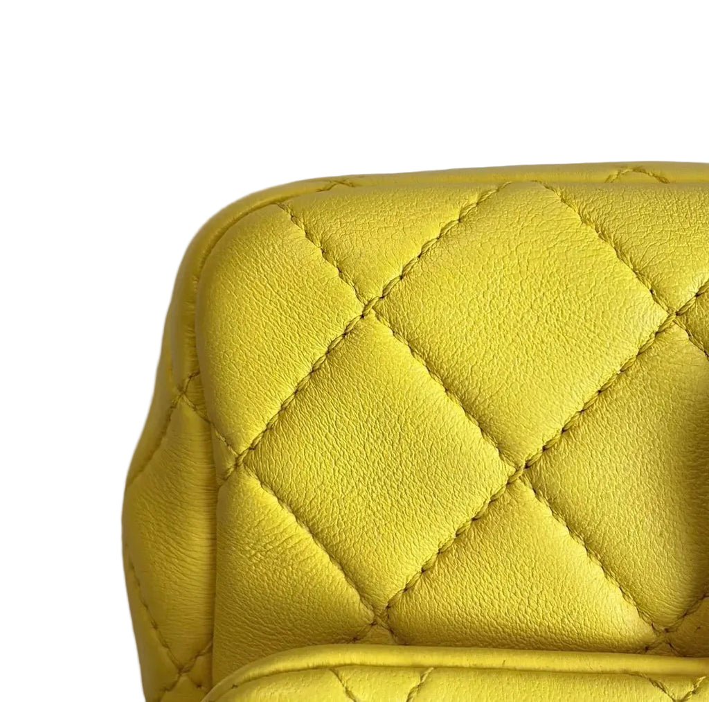 Pre-owned Chanel Yellow Leather Matelassé Handbag with Gem-Toned Charm Chain - Authenticated