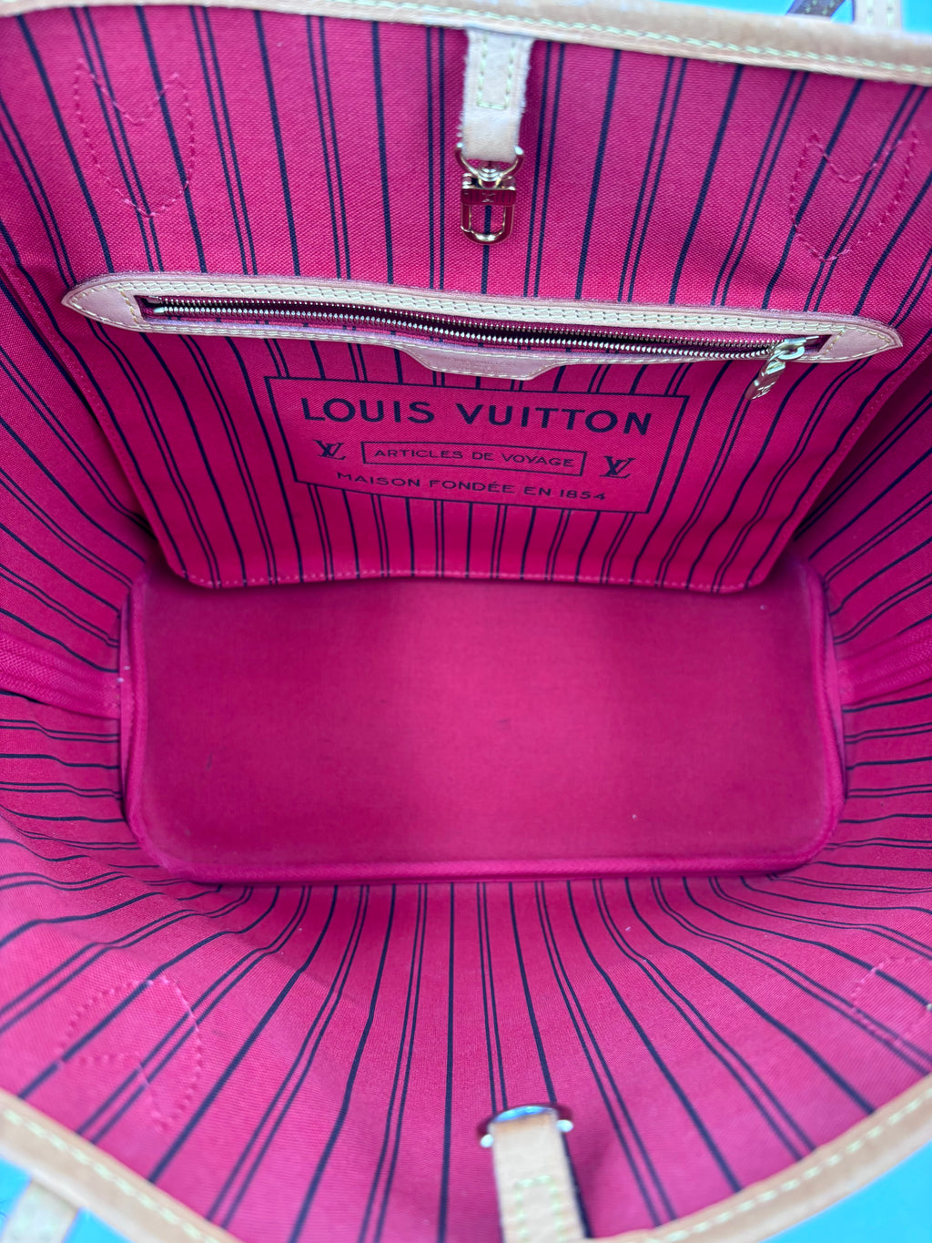 Pre-owned Louis Vuitton Monogram Neverfull MM Cerise - Authenticated