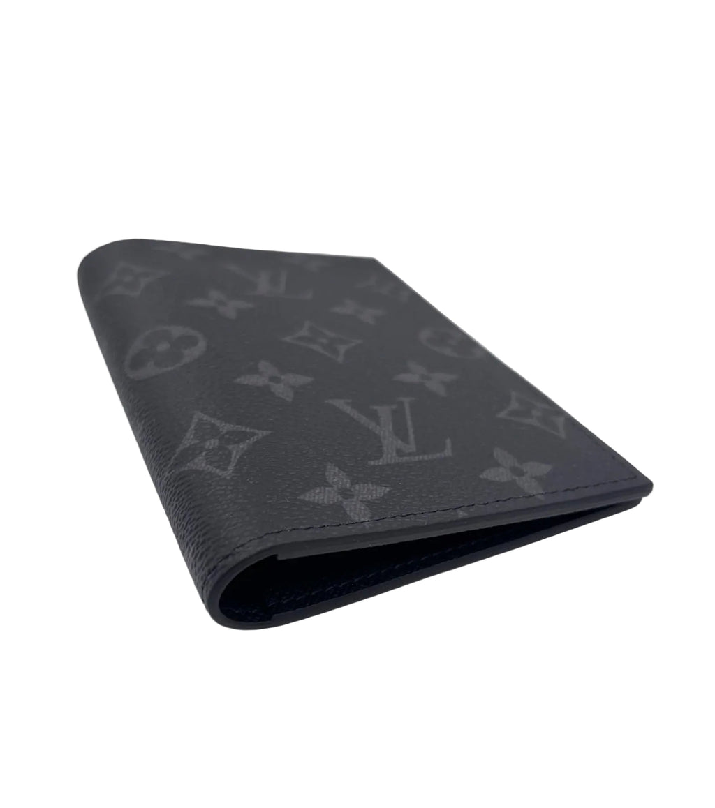 Pre-owned Louis Vuitton Monogram Eclipse Passport Cover