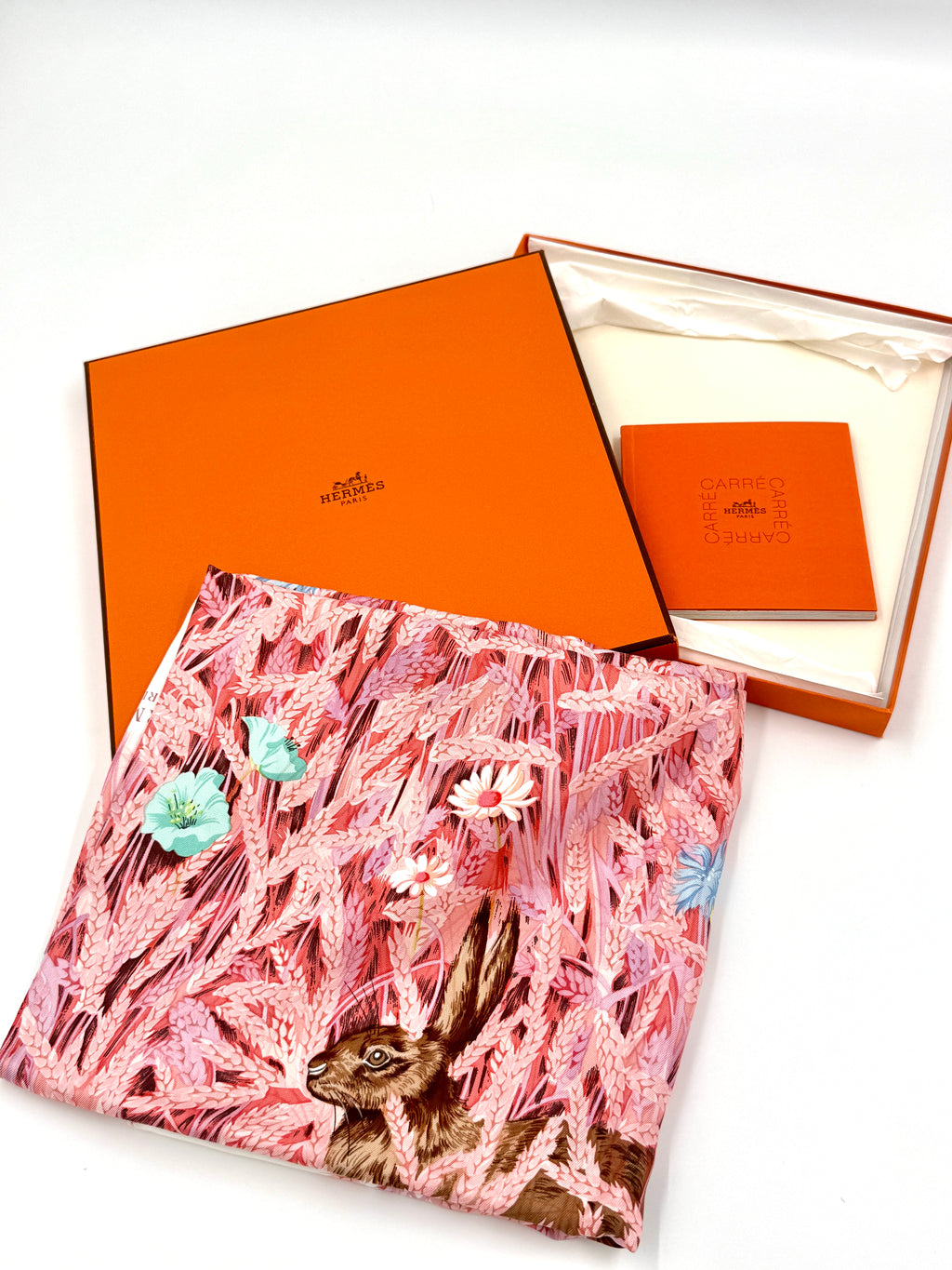 Pre-Owned Hermès Hugo Grygkar "Les Bles" Silk Scarf with Box and Booklet