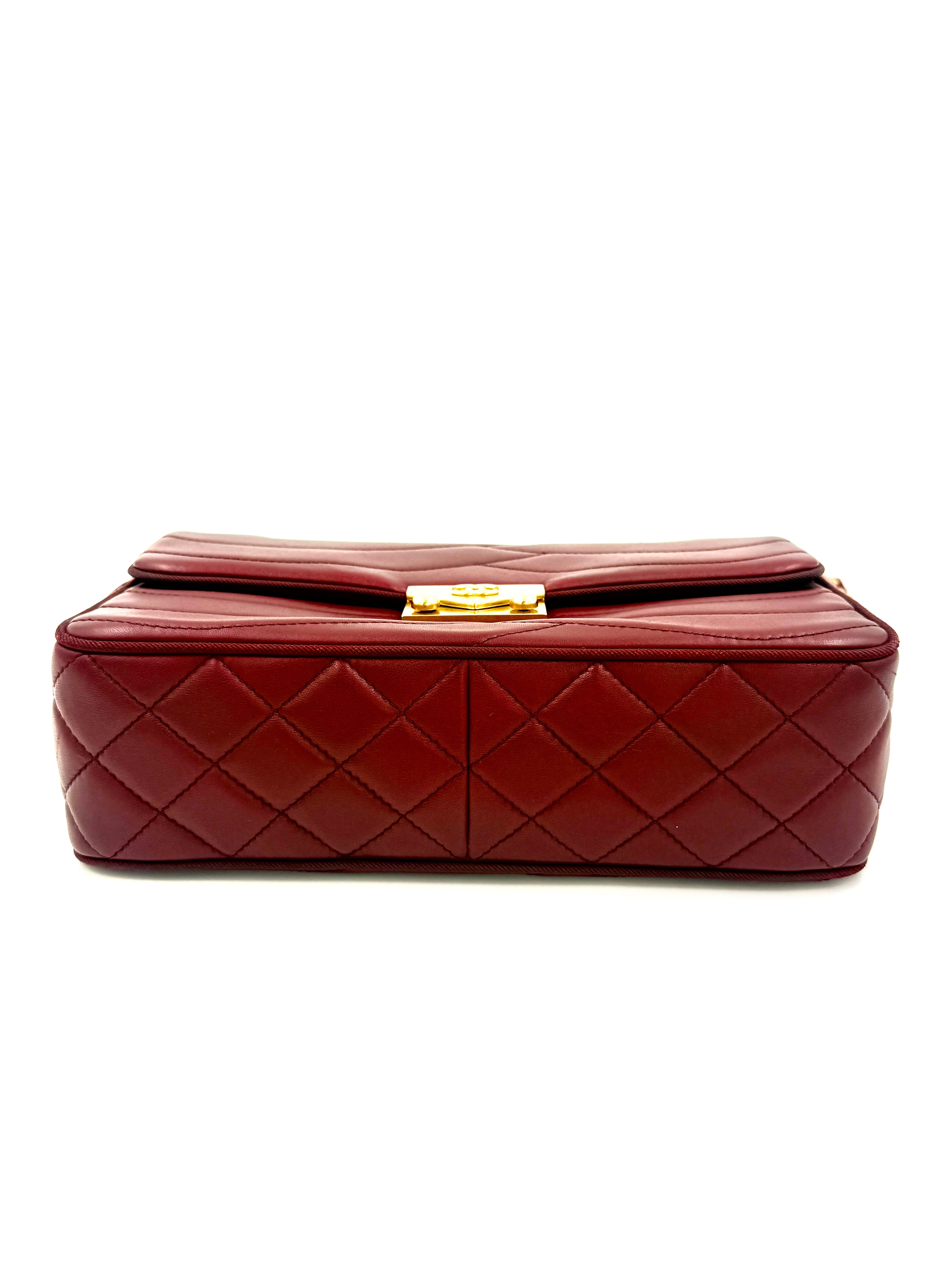 Pre-owned Chanel Burgundy Paris-Seoul Pagoda Flap Bag with Gold Hardware - Authenticated