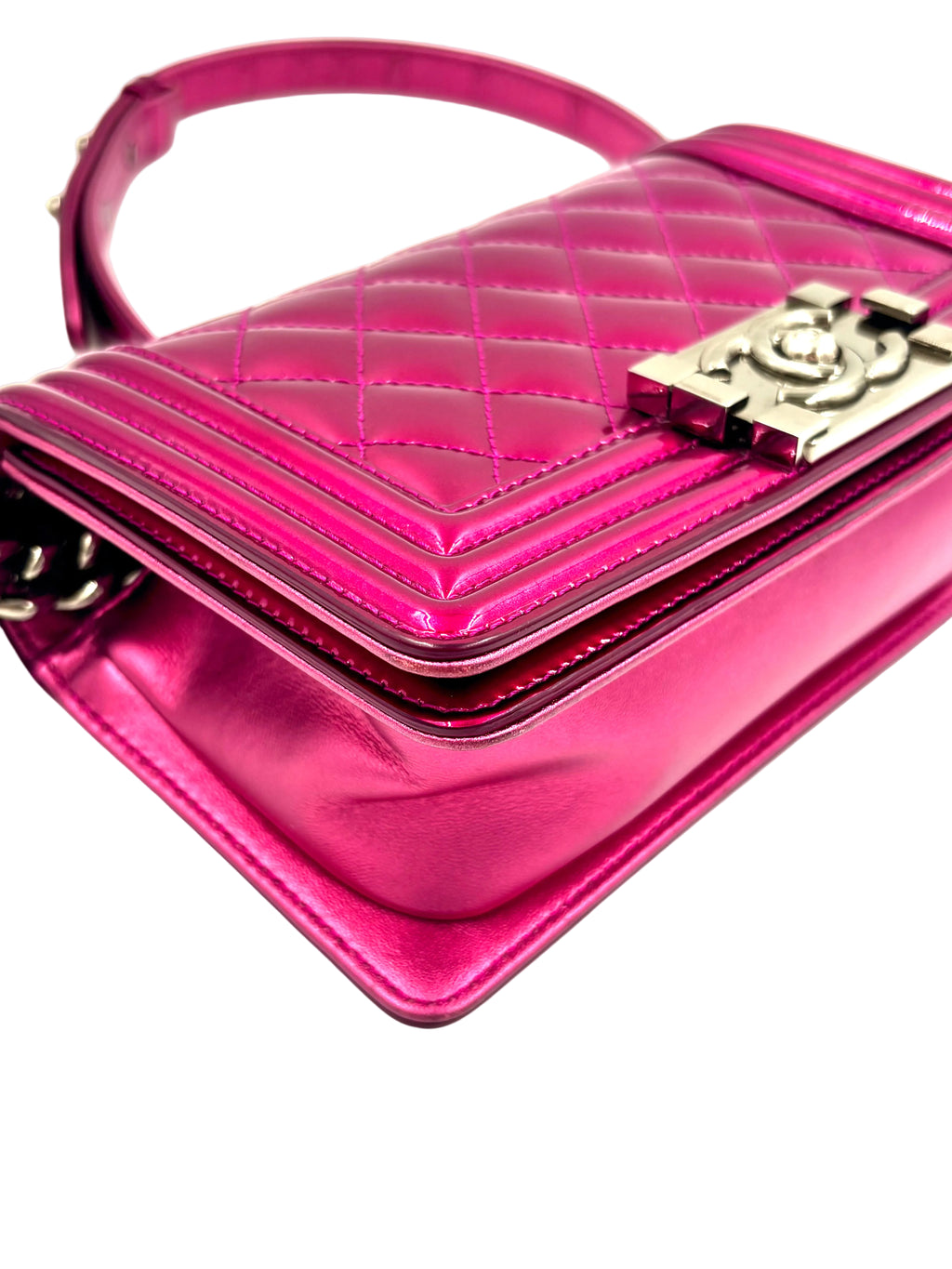 Pre-Owned Chanel Pink Liquid Patent Small Boy Bag Ruthenium Hardware - Authenticated