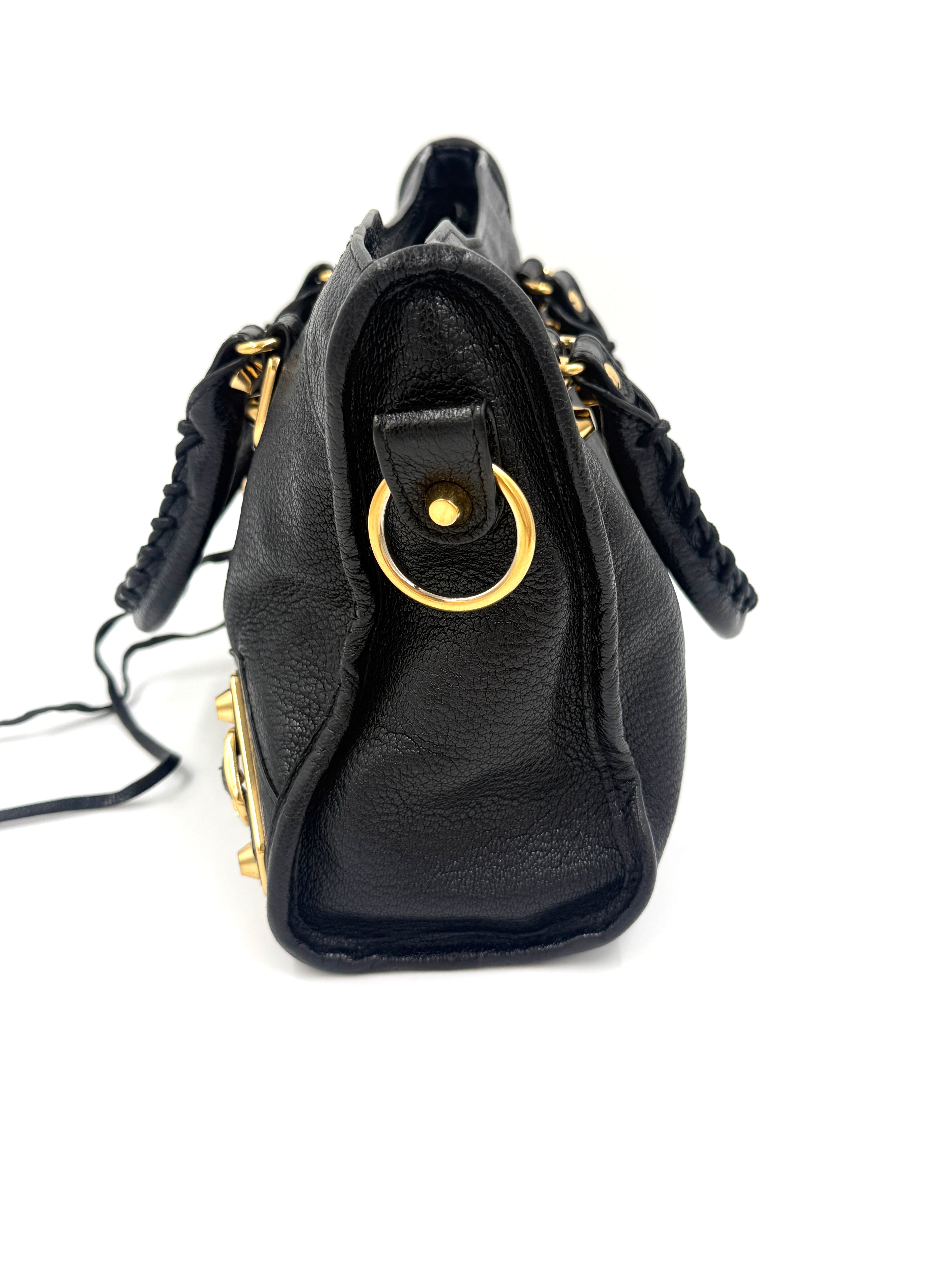 Pre-Owned Balenciaga Black Agneau Gold Metallic Edge Classic City Bag Small - Authenticated