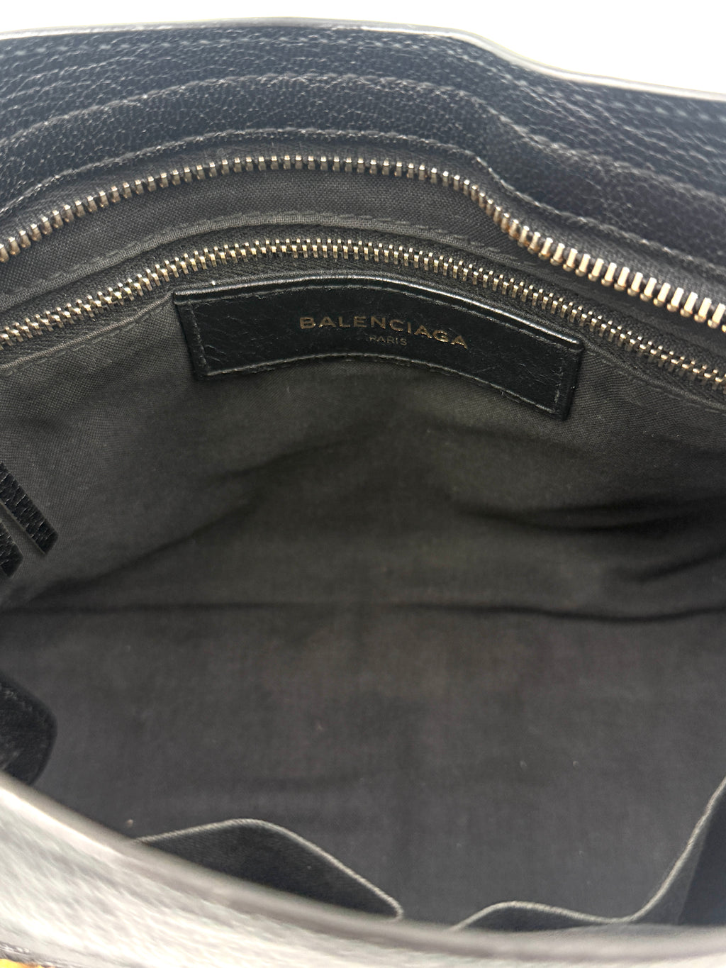 Pre-Owned Balenciaga Black Agneau Gold Metallic Edge Classic City Bag Small - Authenticated