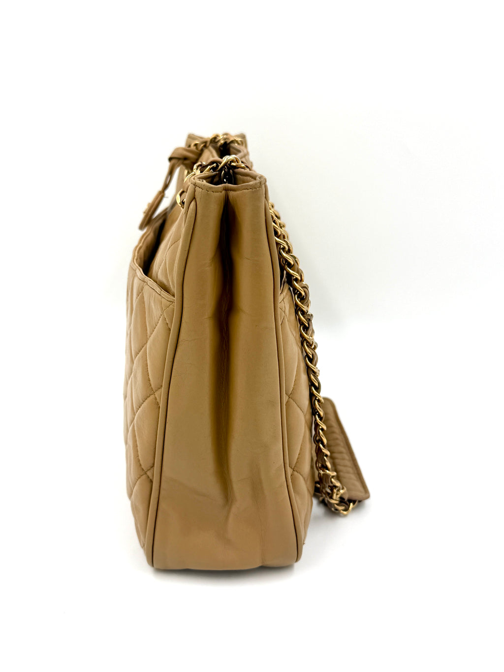 Pre-Owned Chanel Vintage Beige Matelasse Shopper with Gold Hardware - Authenticated