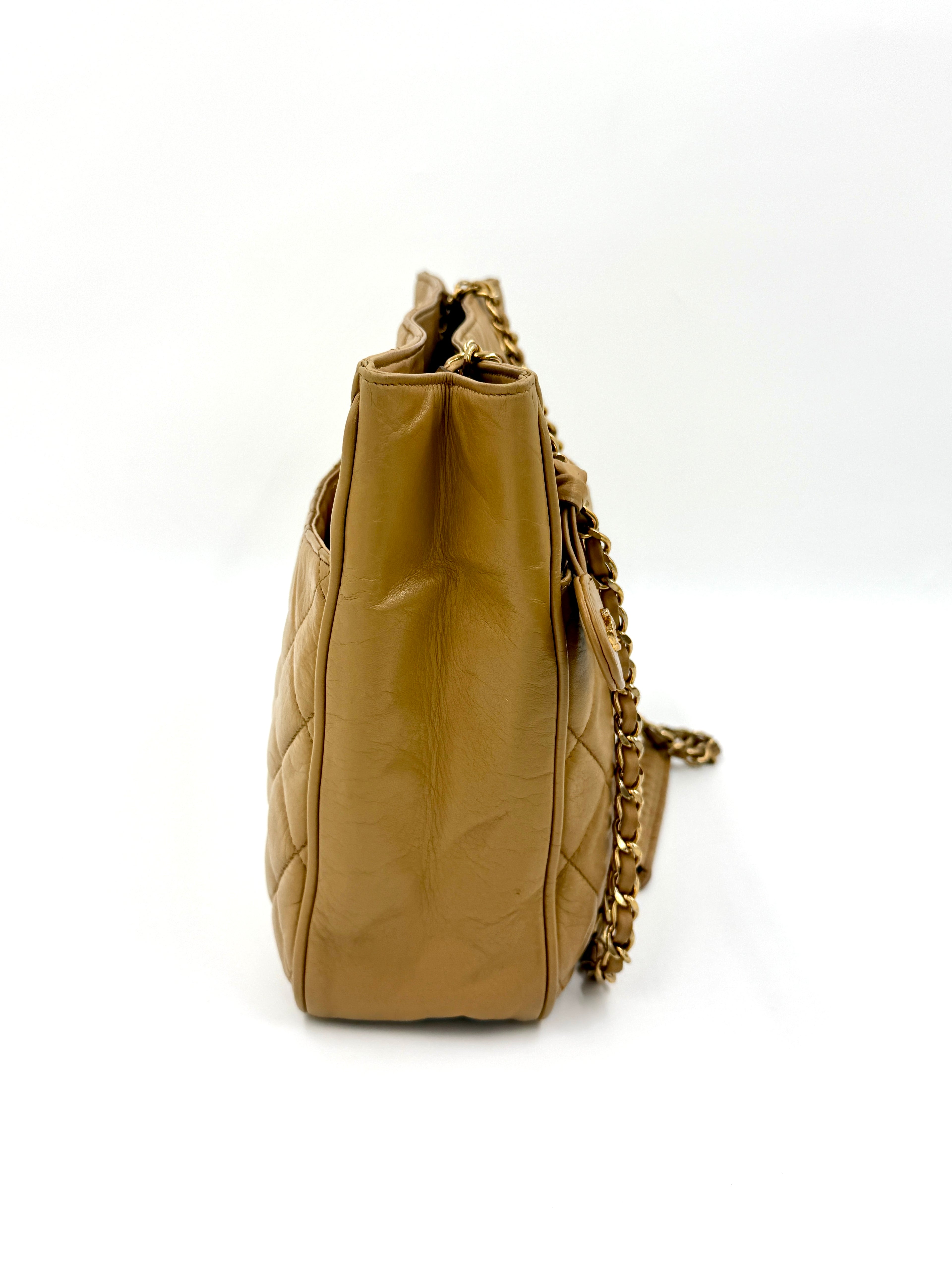 Pre-Owned Chanel Vintage Beige Matelasse Shopper with Gold Hardware - Authenticated