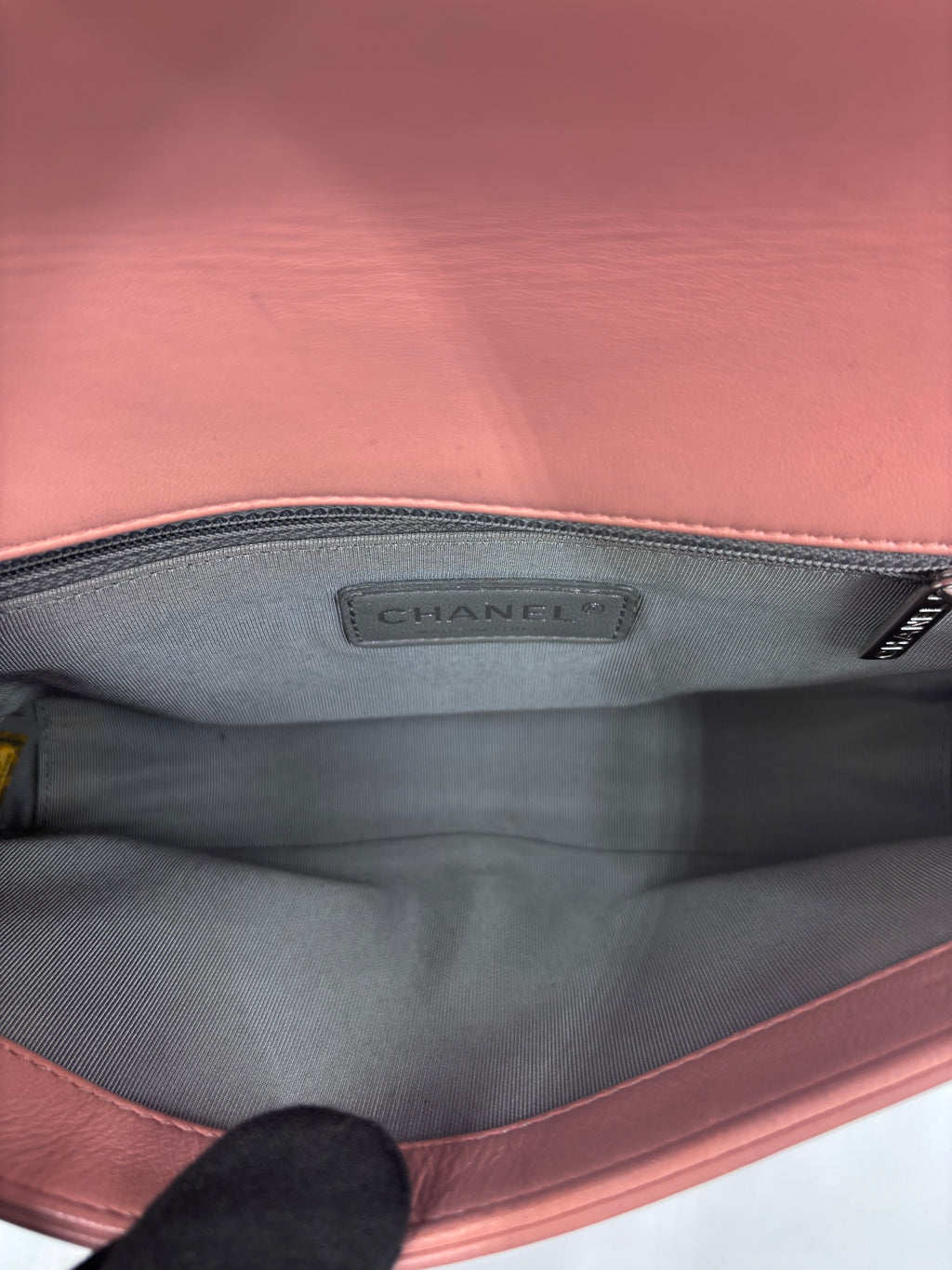 Pre-Owned Chanel Rare Pink and Nude Medium Galuchat Stingray Leather Boy Bag with Chrome Hardware - Authenticated