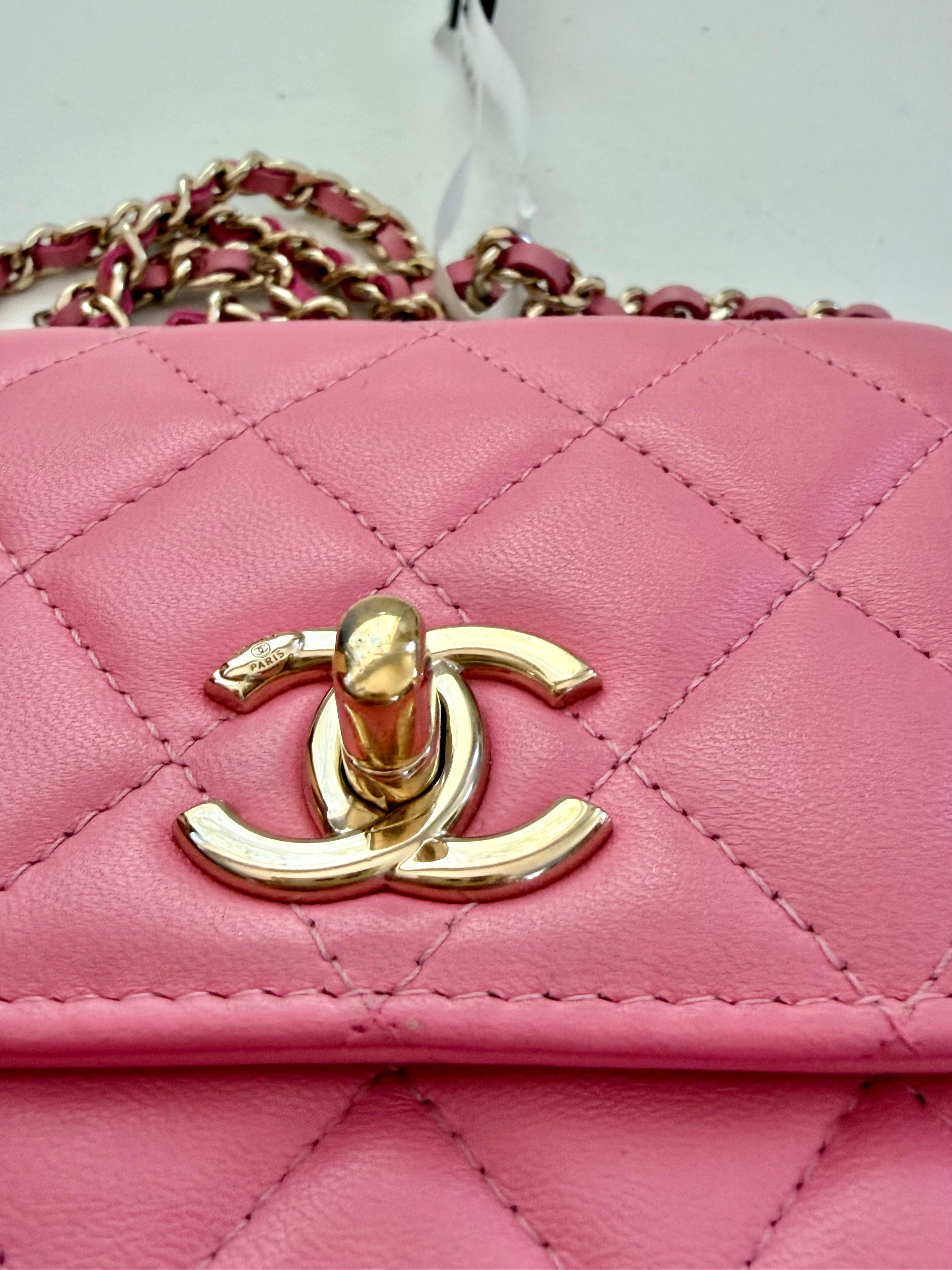 Pre-owned Chanel Pink Lambskin Mini Trendy CC Clutch with Chain - Authenticated