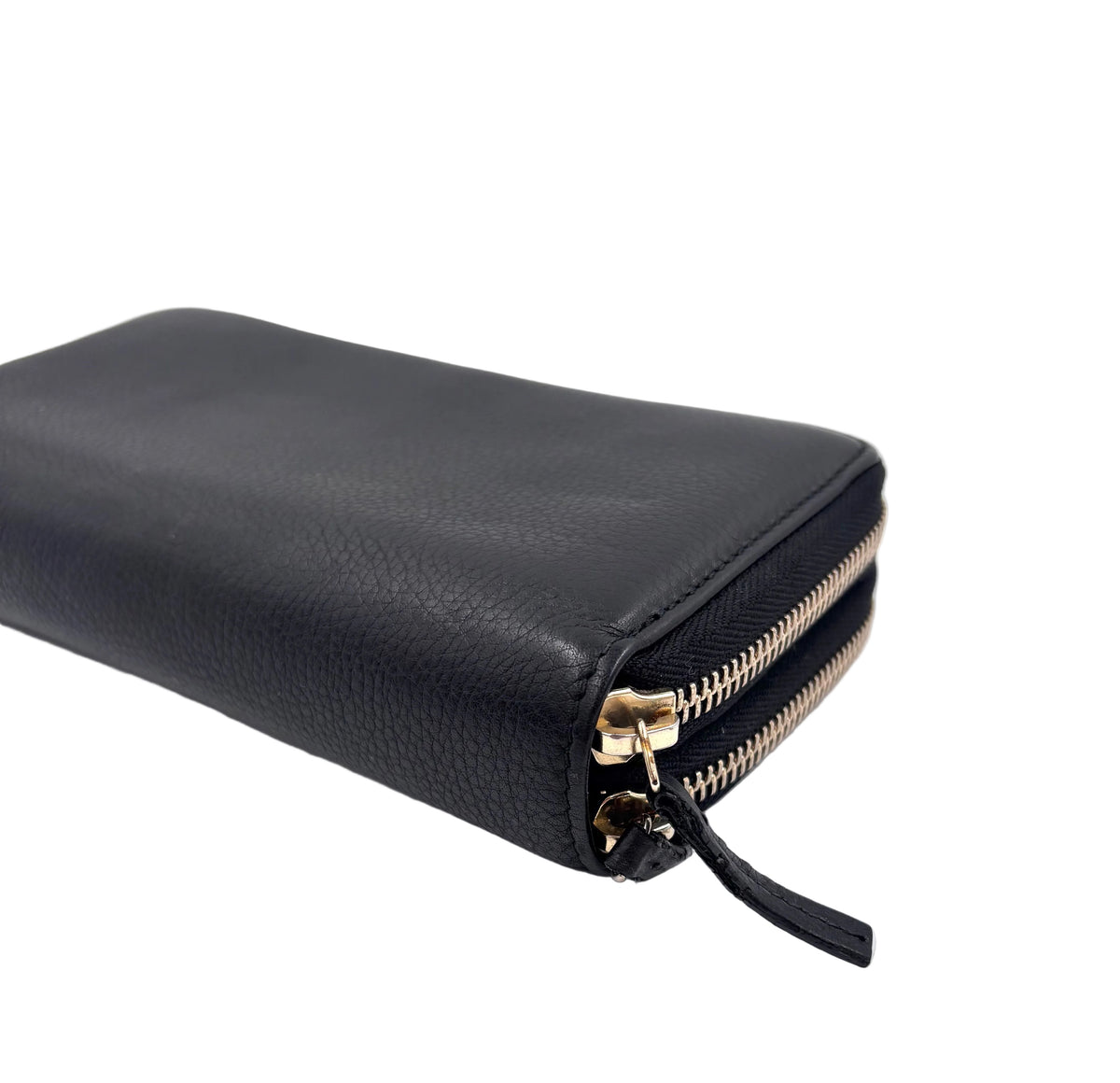 Pre-owned Gucci Soho Double Zip Around Wallet in Black Pebbled Leather