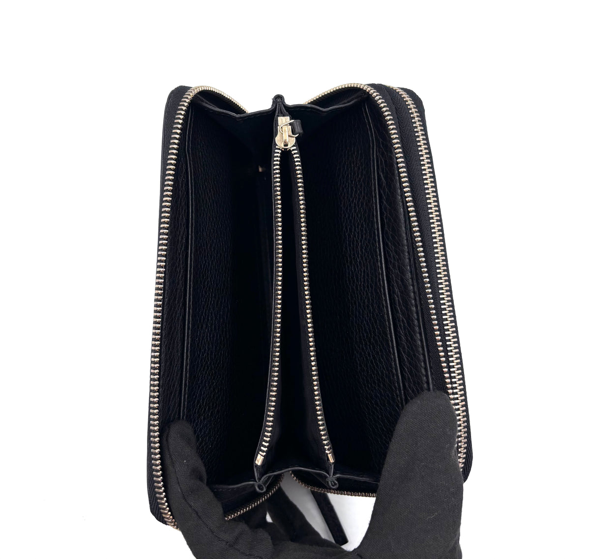 Pre-owned Gucci Soho Double Zip Around Wallet in Black Pebbled Leather
