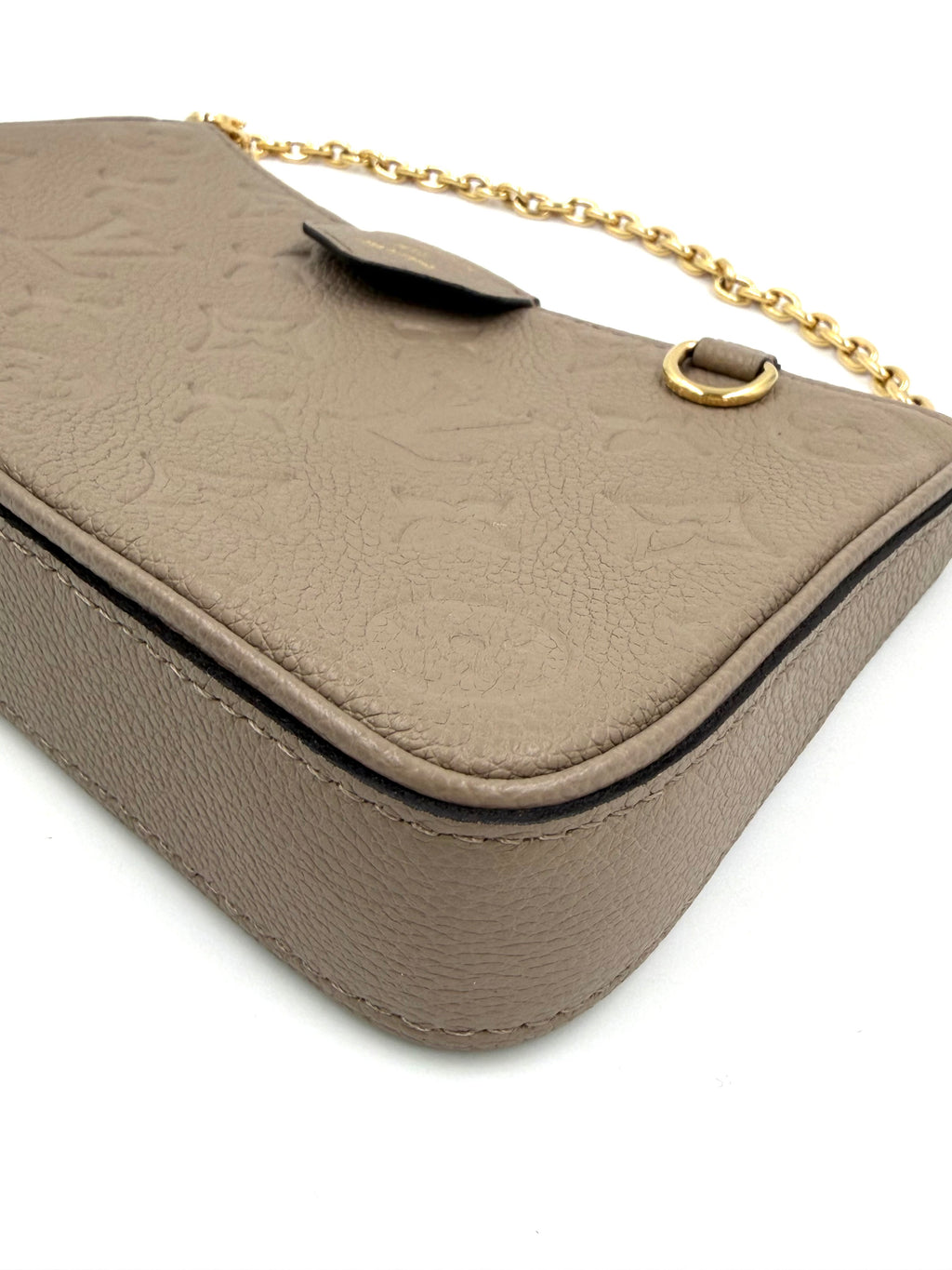 Pre-owned Louis Vuitton Easy Pouch On Strap Empreinte Leather Dune - Authenticated