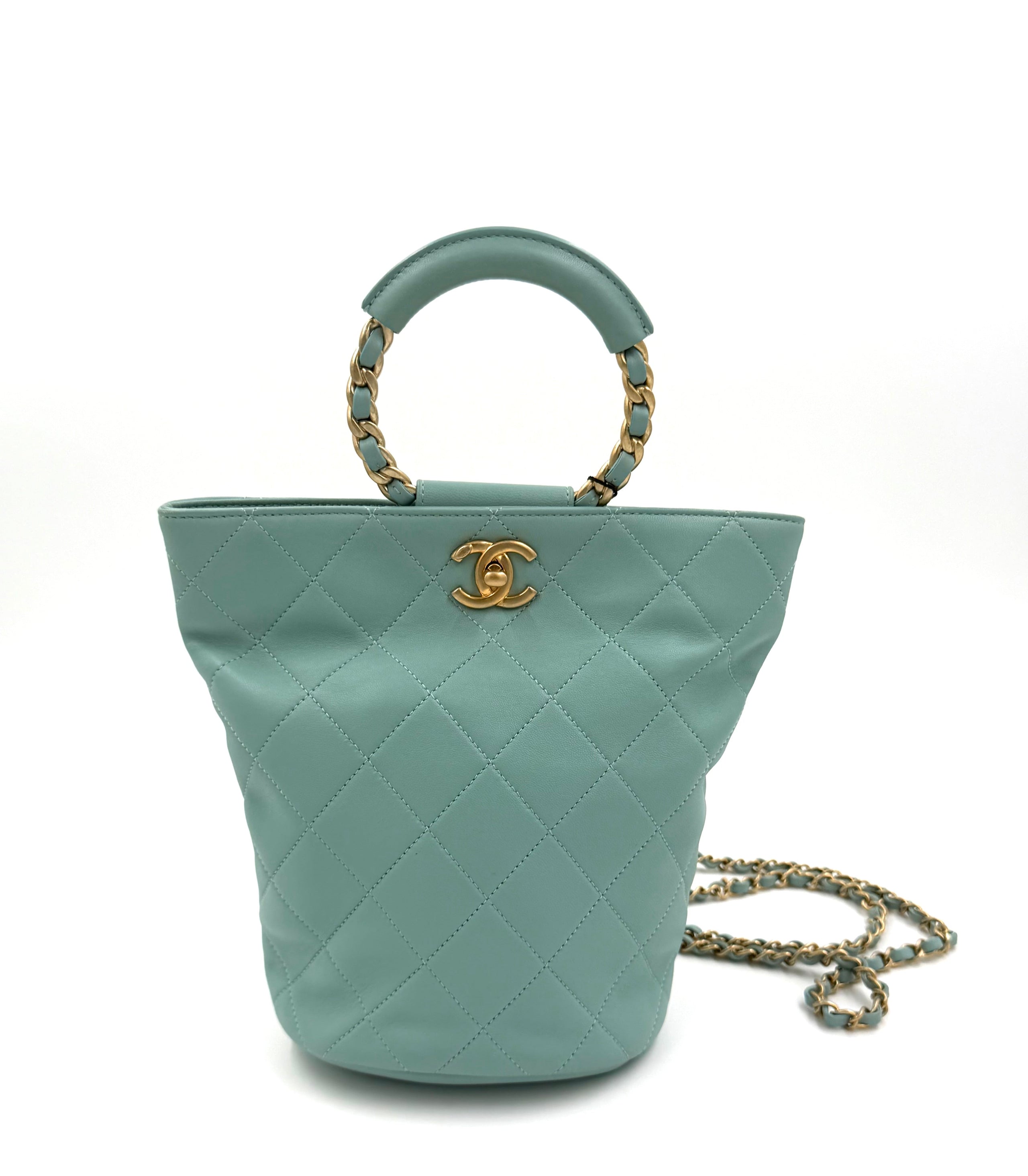 Pre-owned Chanel Quilted Lambskin Bucket Backpack Turquoise GHW Series 29 - Authenticated