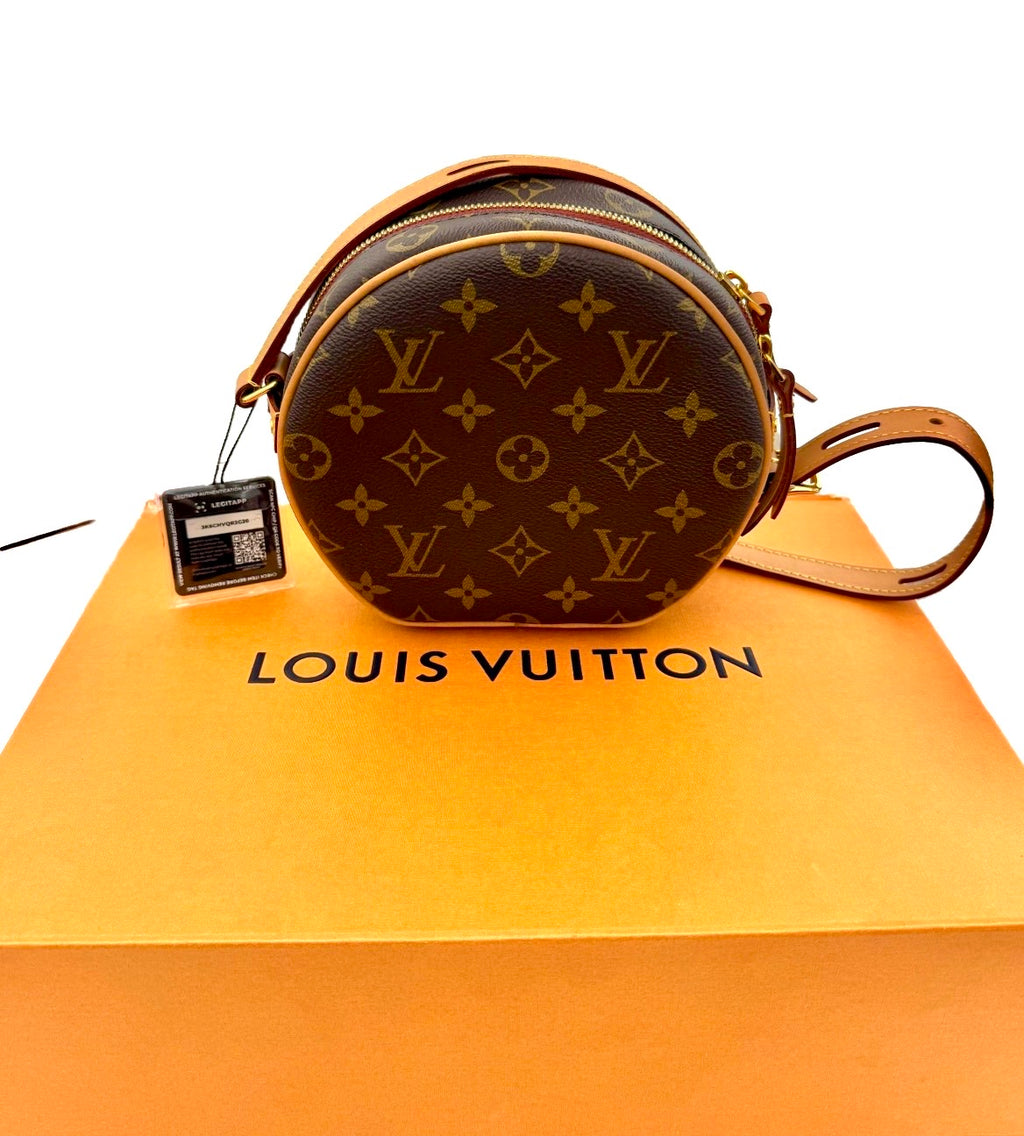 Louis Vuitton Monogram Canvas Boite Chapeau Souple PM