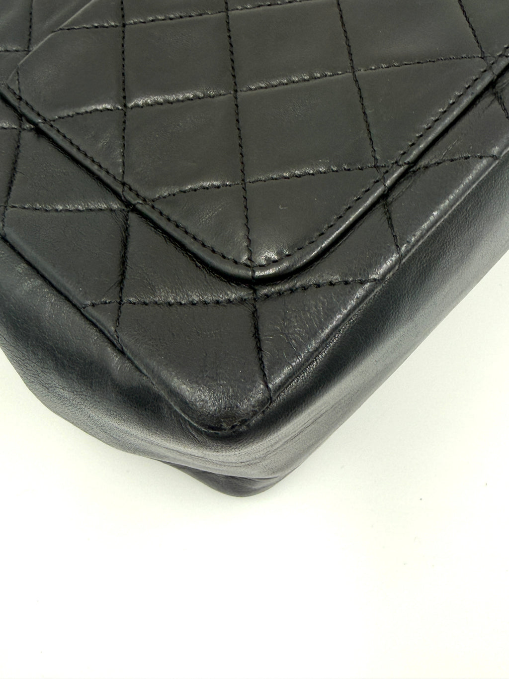 Pre-Owned Chanel  Rare Lambskin CC Chain Flap Bag Crossbody with Wallet - Authenticated